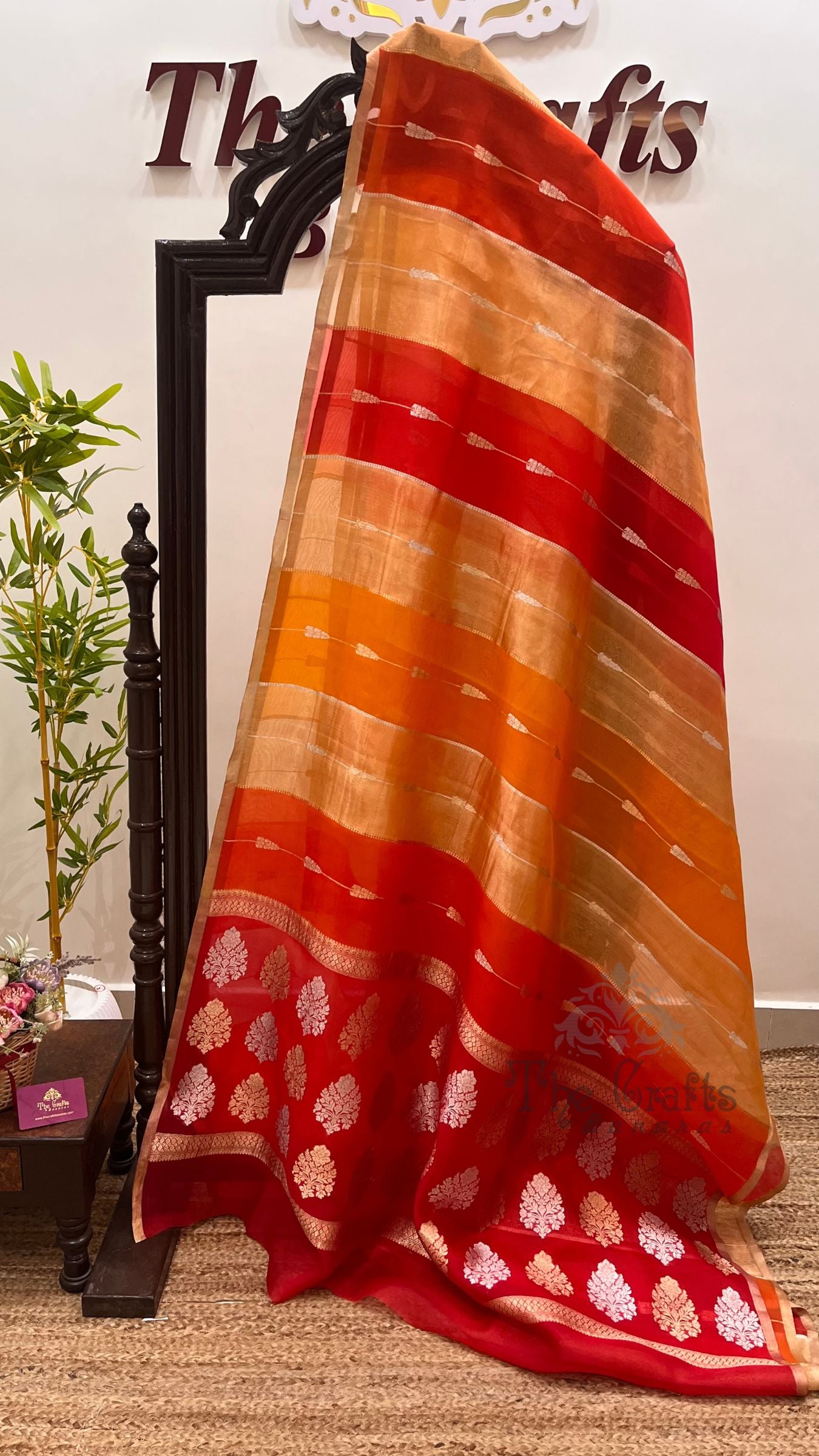Rangkat Pure Kora Tissue Silk Handloom Banarasi Saree- Kadhua Motifs