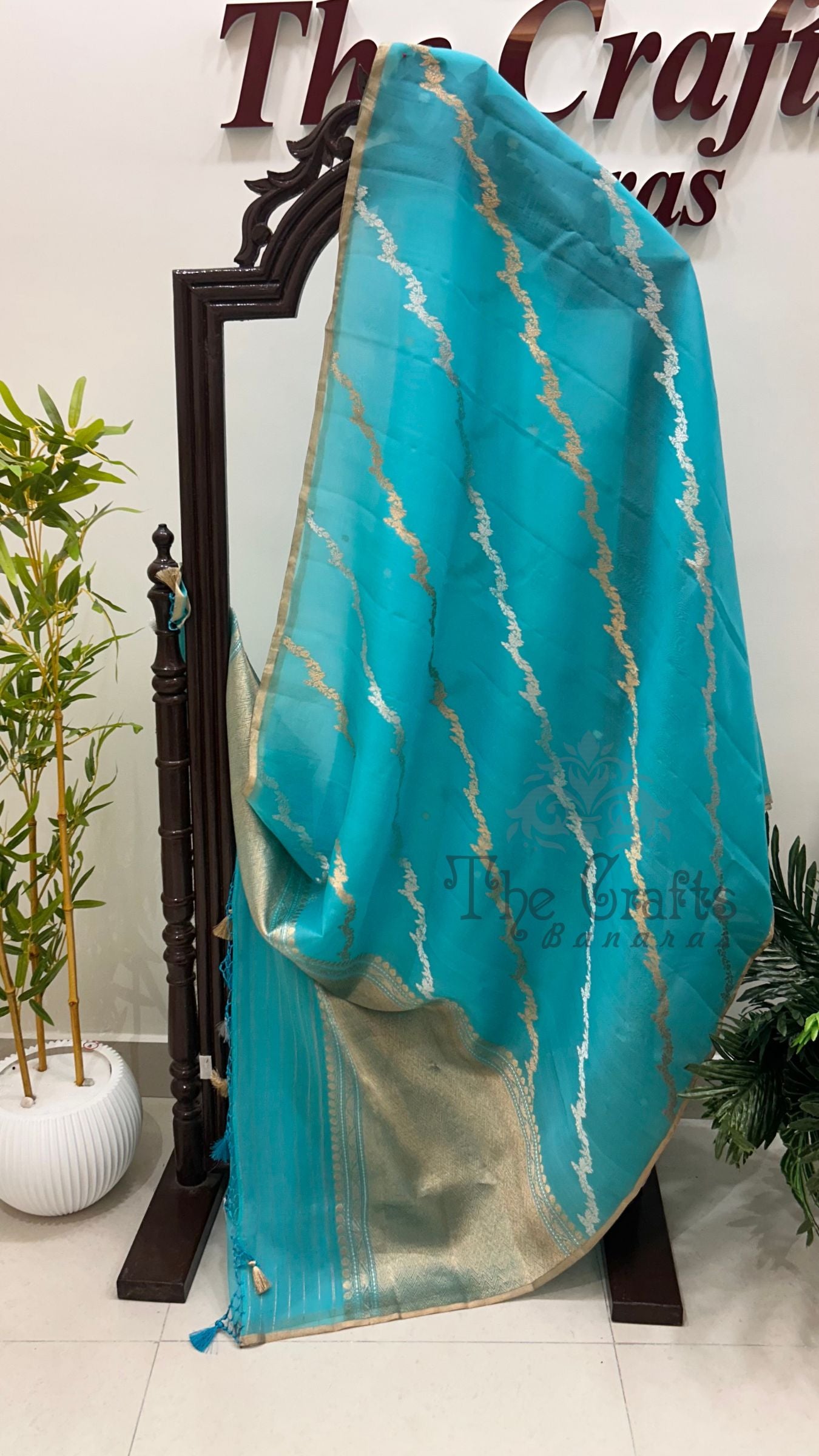 Pure Kora Silk Handloom Banarasi Saree