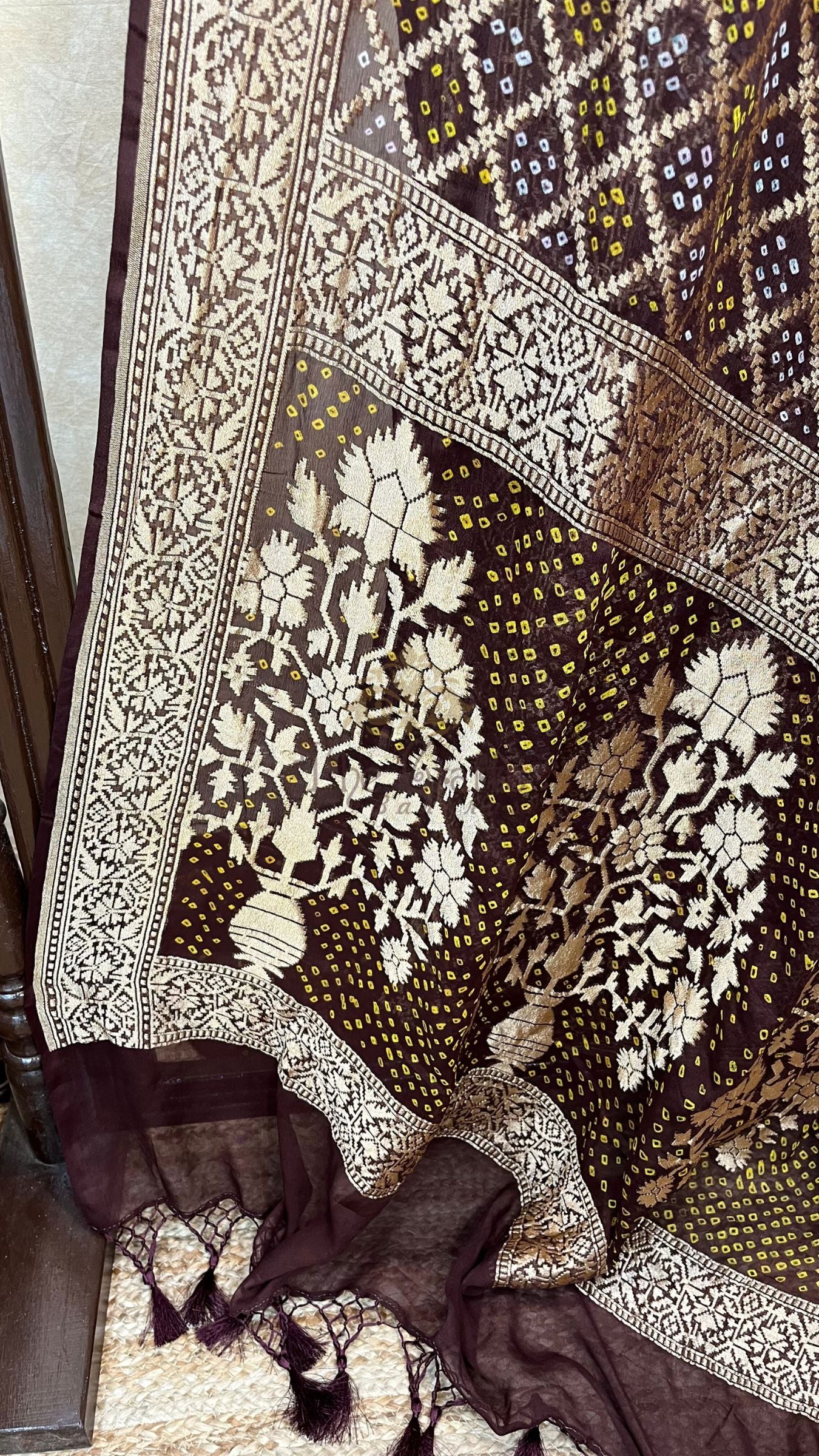 Pure Georgette Banarasi Handloom Bandhej Saree