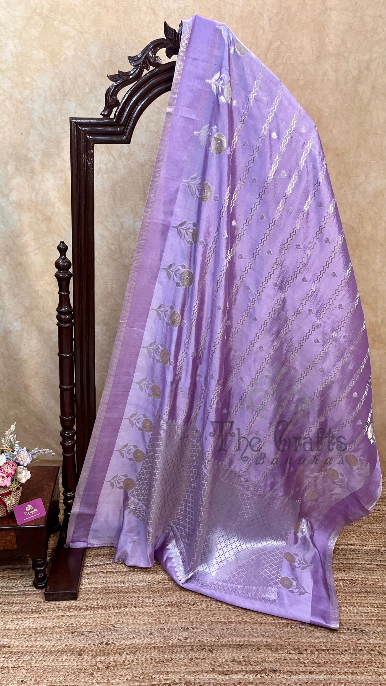Pure Raw Mango Silk Handloom Banarasi Saree