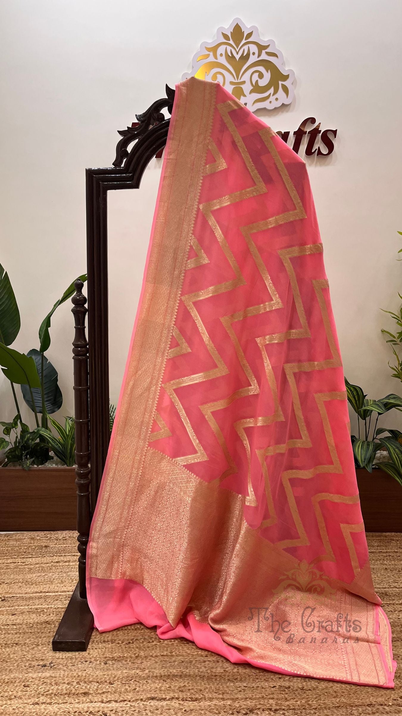 Khaddi Georgette Banarasi Saree - Water Zari