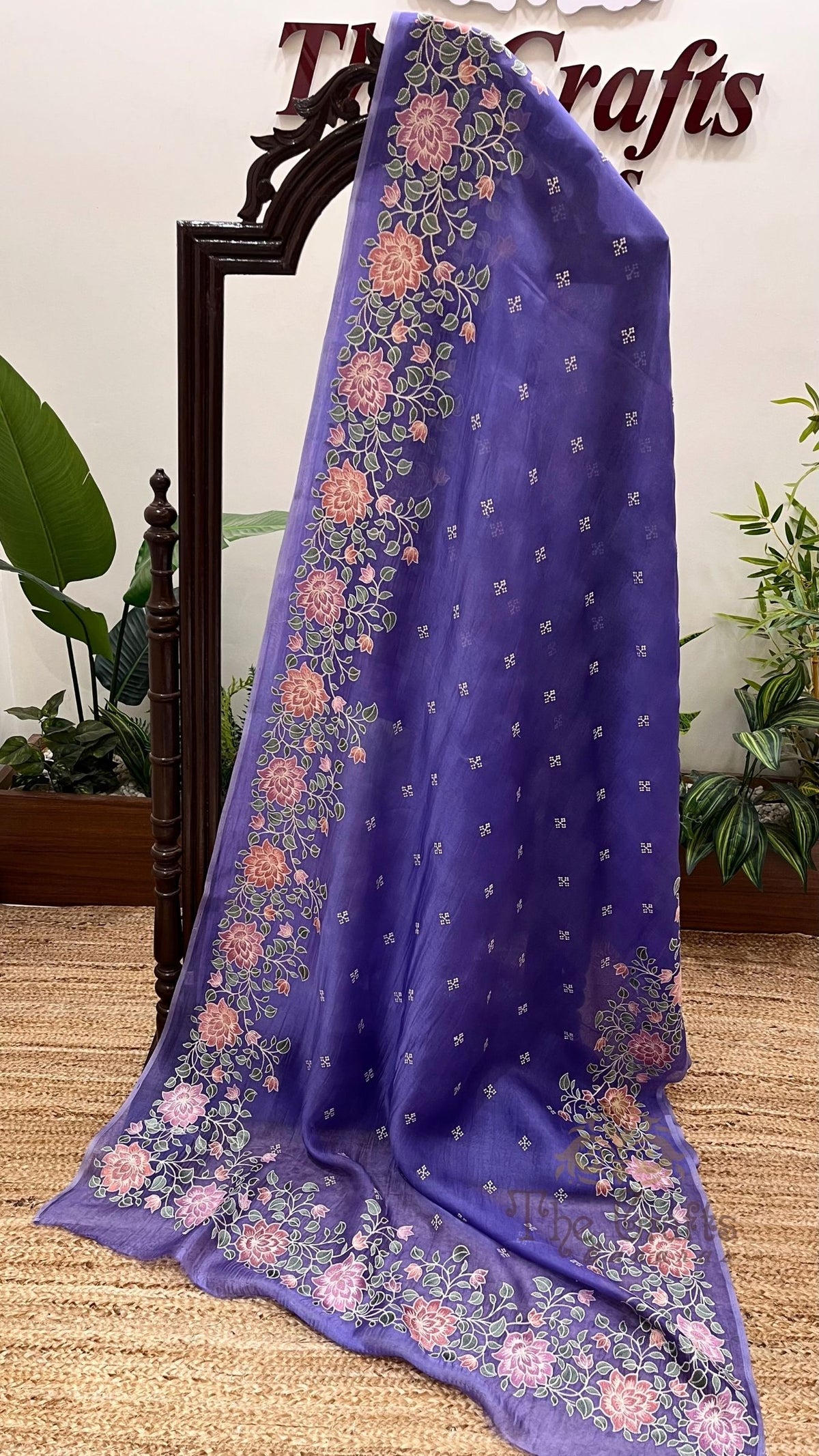 Pure Organza Silk Chikankari Handloom Banarasi Saree