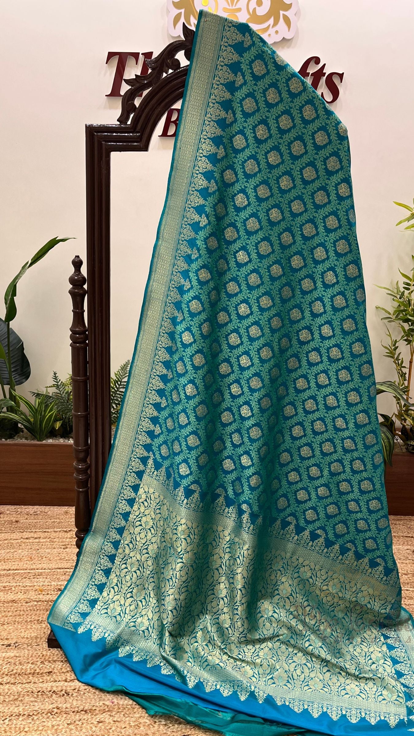 Pure Cotton Silk Banarasi Brocade Handloom Saree - Meenakari