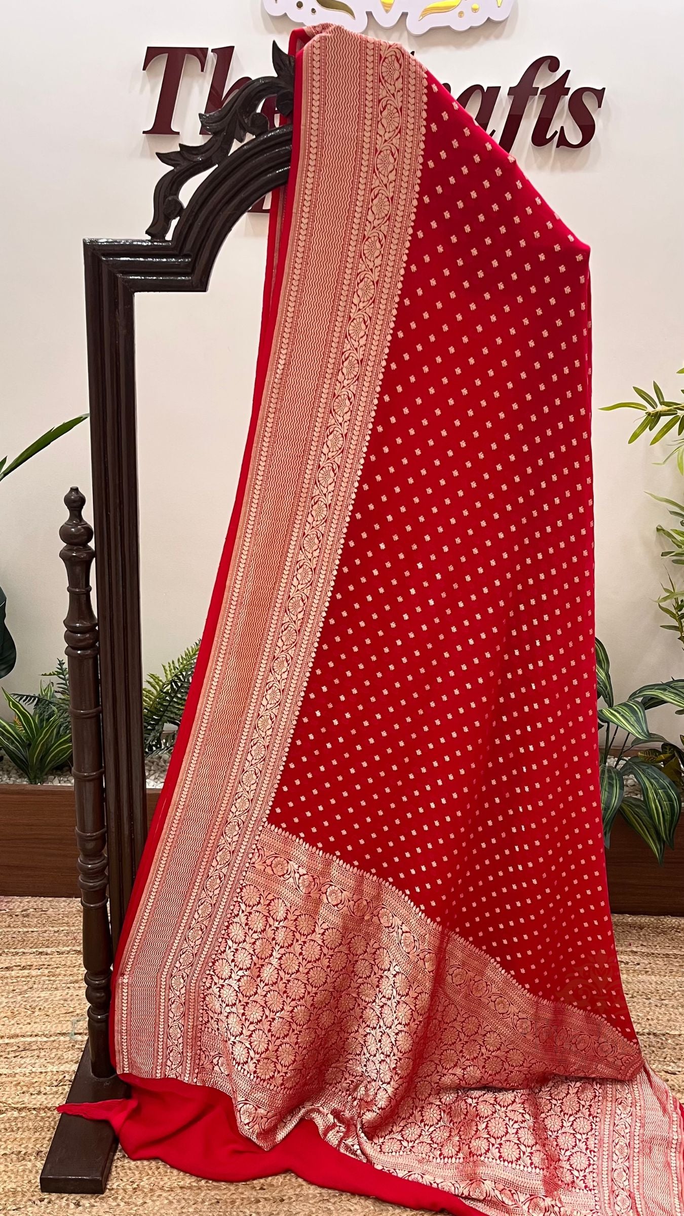 Khaddi Georgette Handloom Banarasi Saree