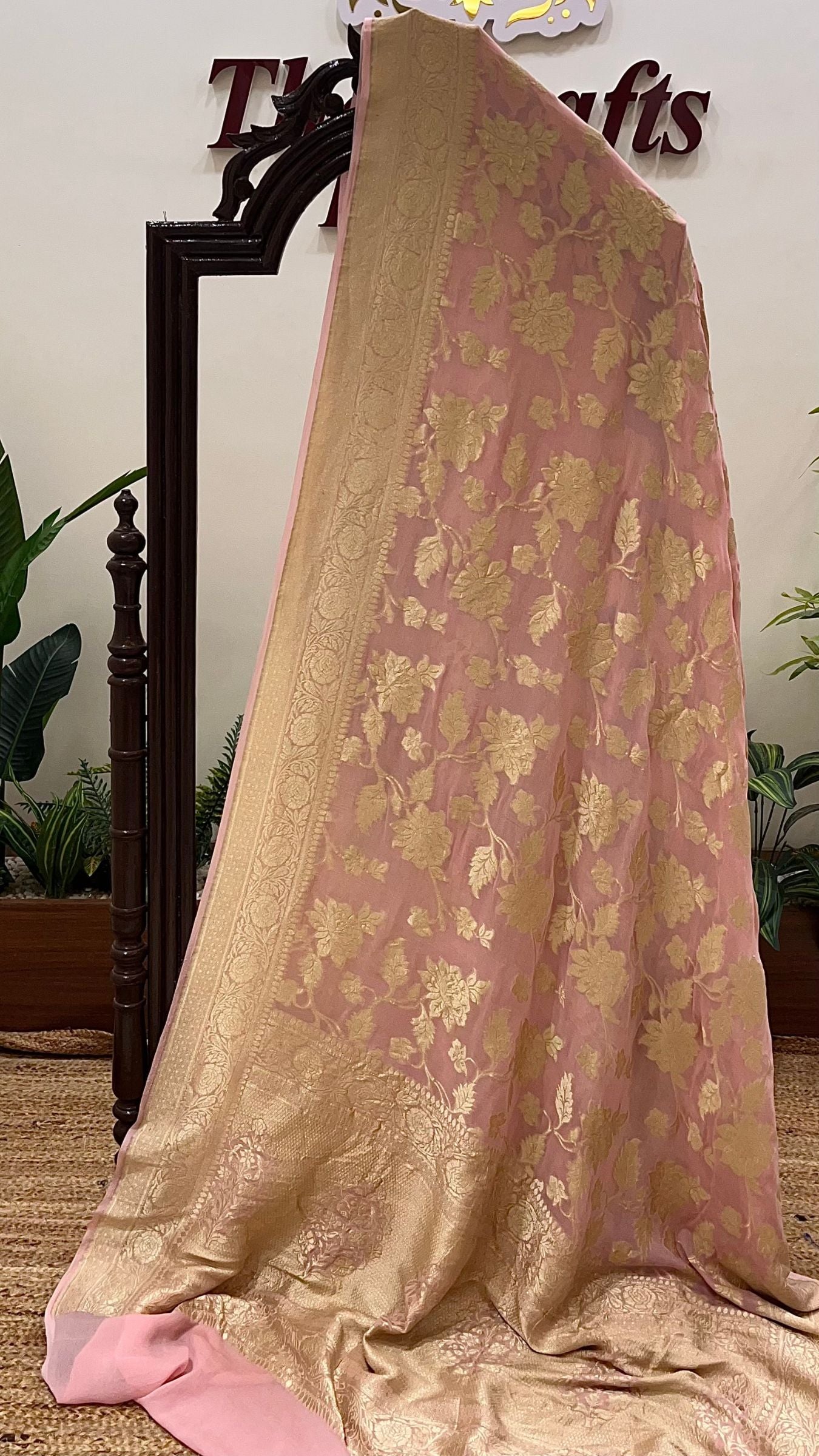Khaddi Georgette Handloom Banarasi Saree