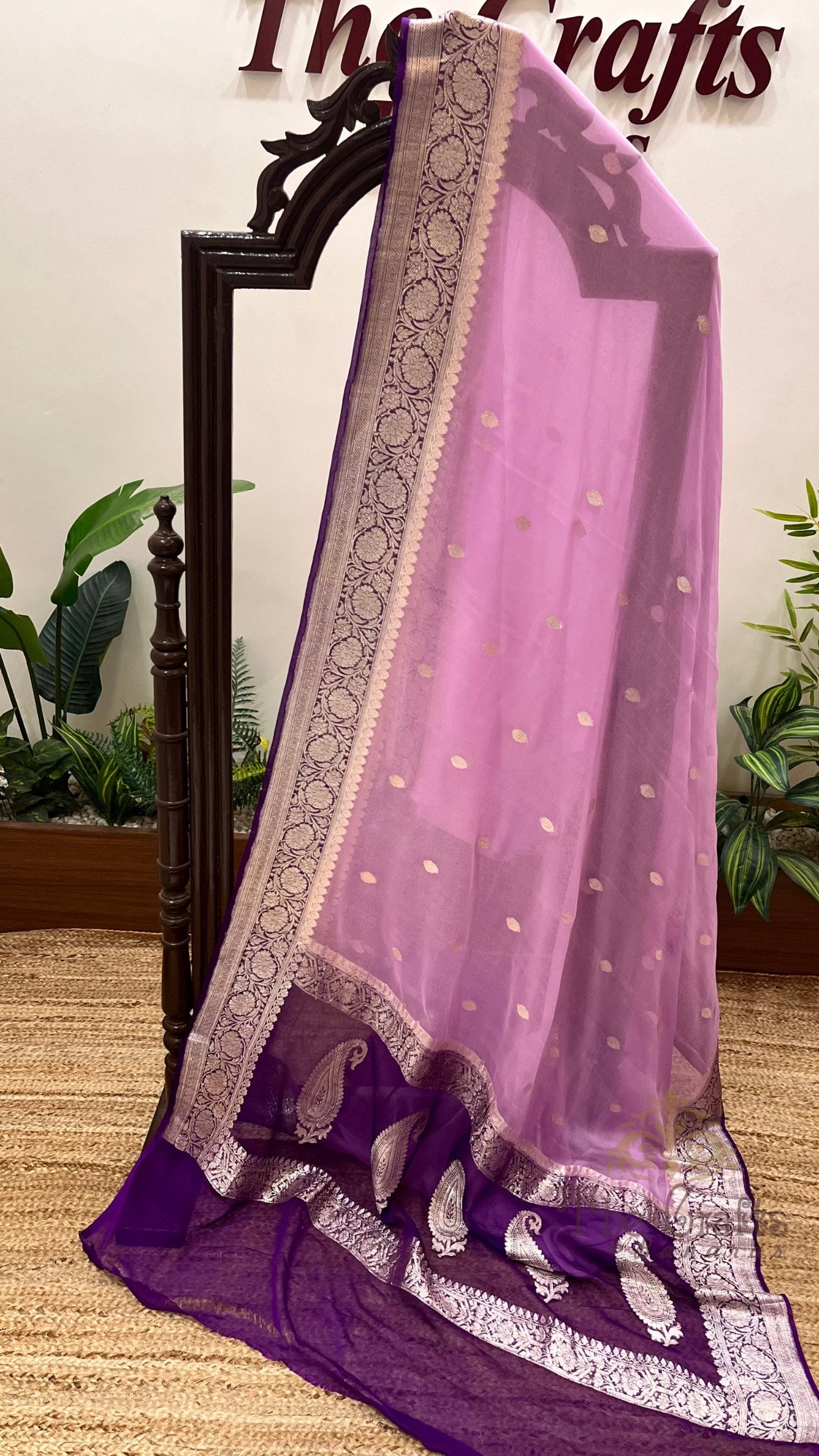 Pure Georgette Handloom Banarasi Saree