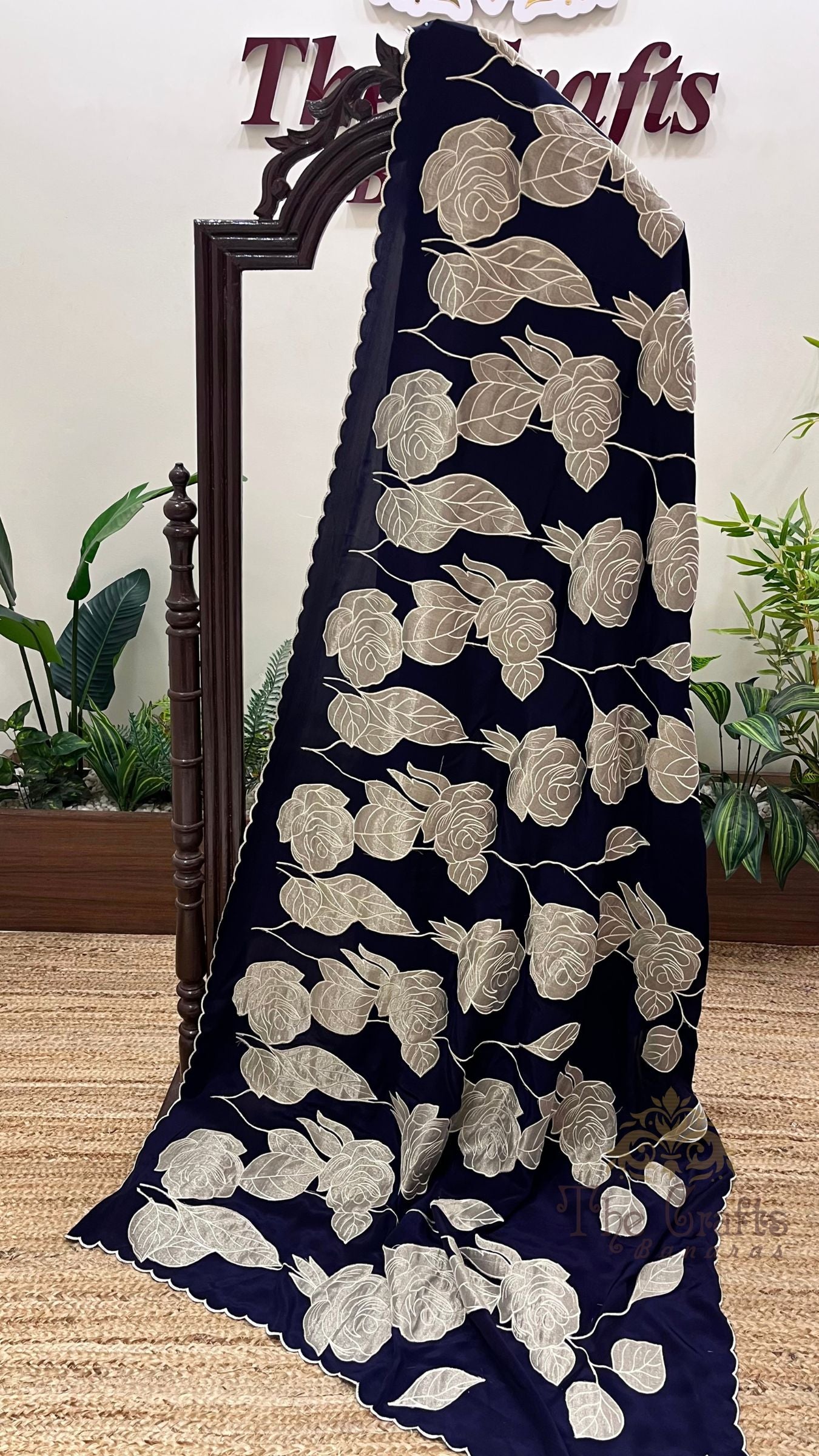 Pure Crepe Silk Banarasi Saree - Floral Appliqué Work