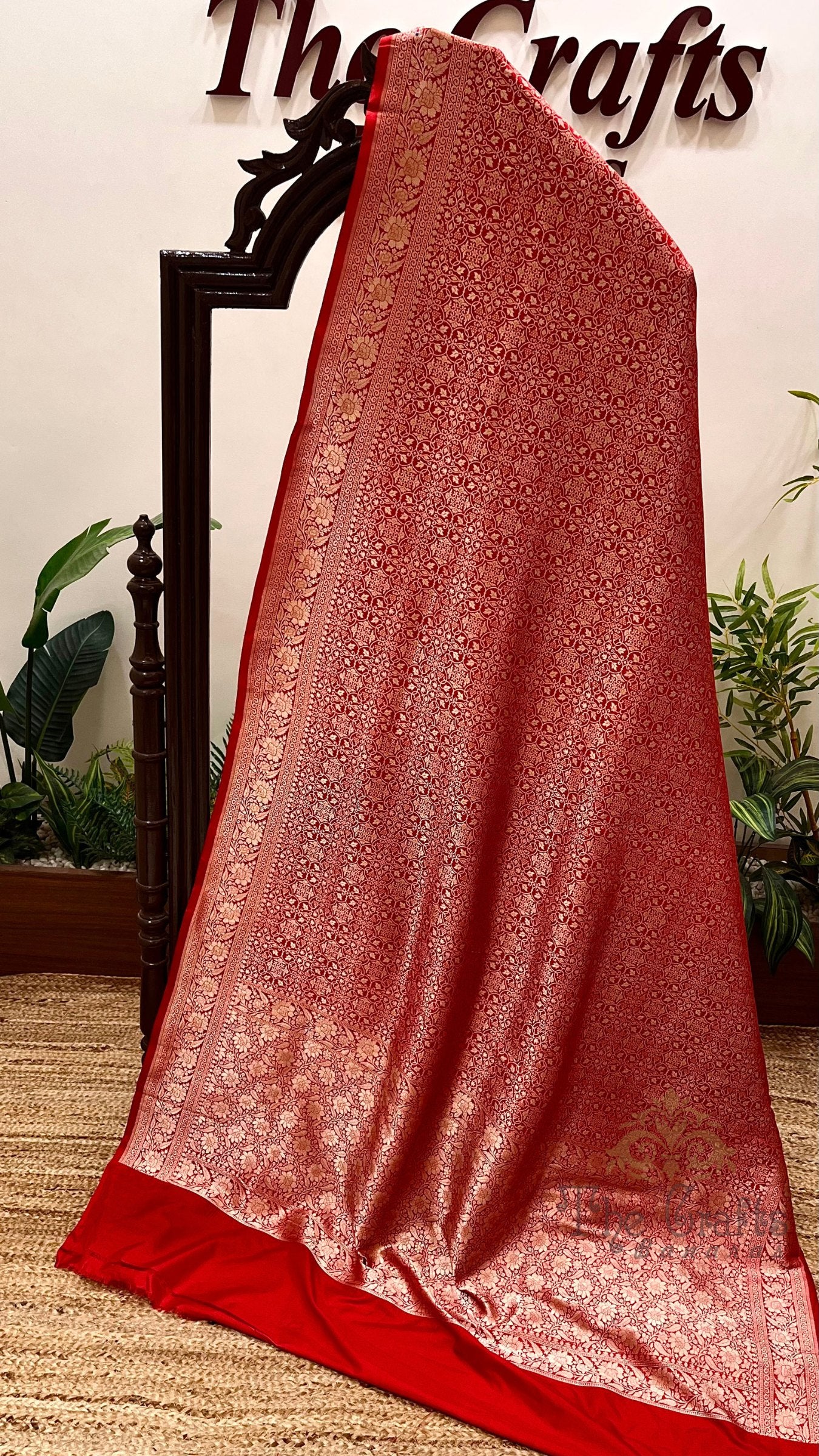 Pure Katan Silk Handloom Banarasi Saree - Tanchui Brocade