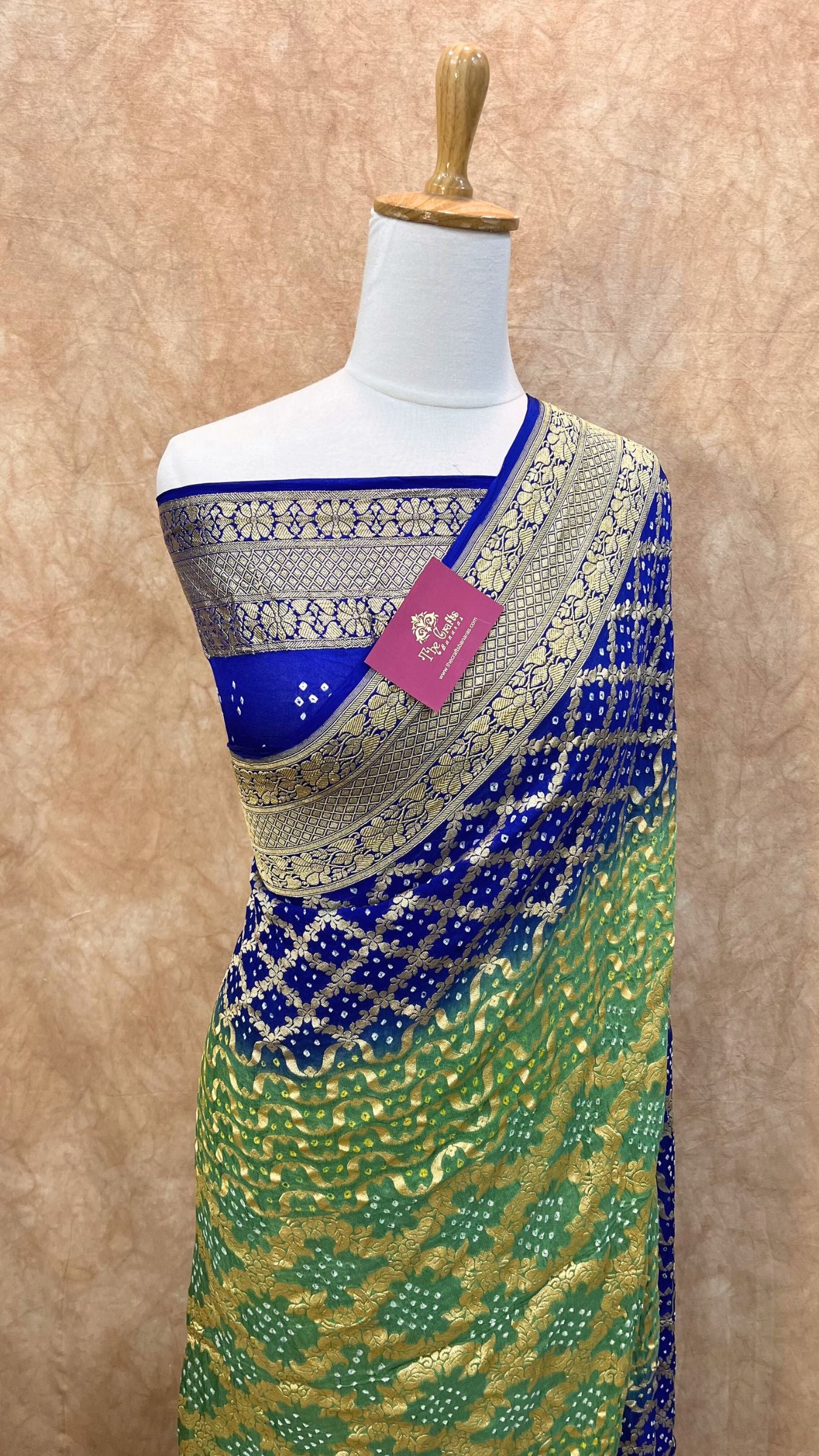 Pure Georgette Banarasi Handloom Bandhej Saree