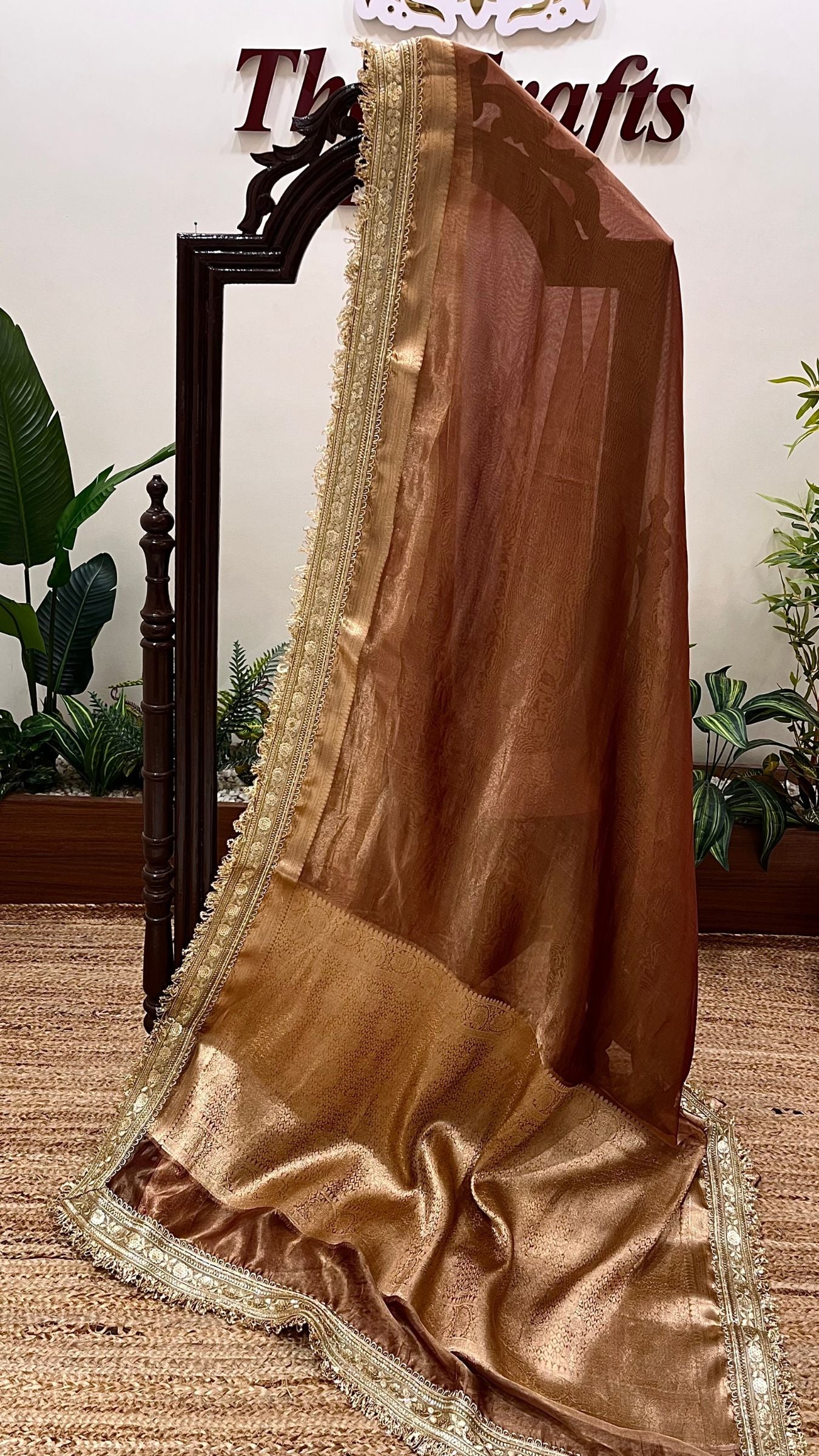 Pure Tissue Silk Handloom Banarasi Saree - with Lace Border