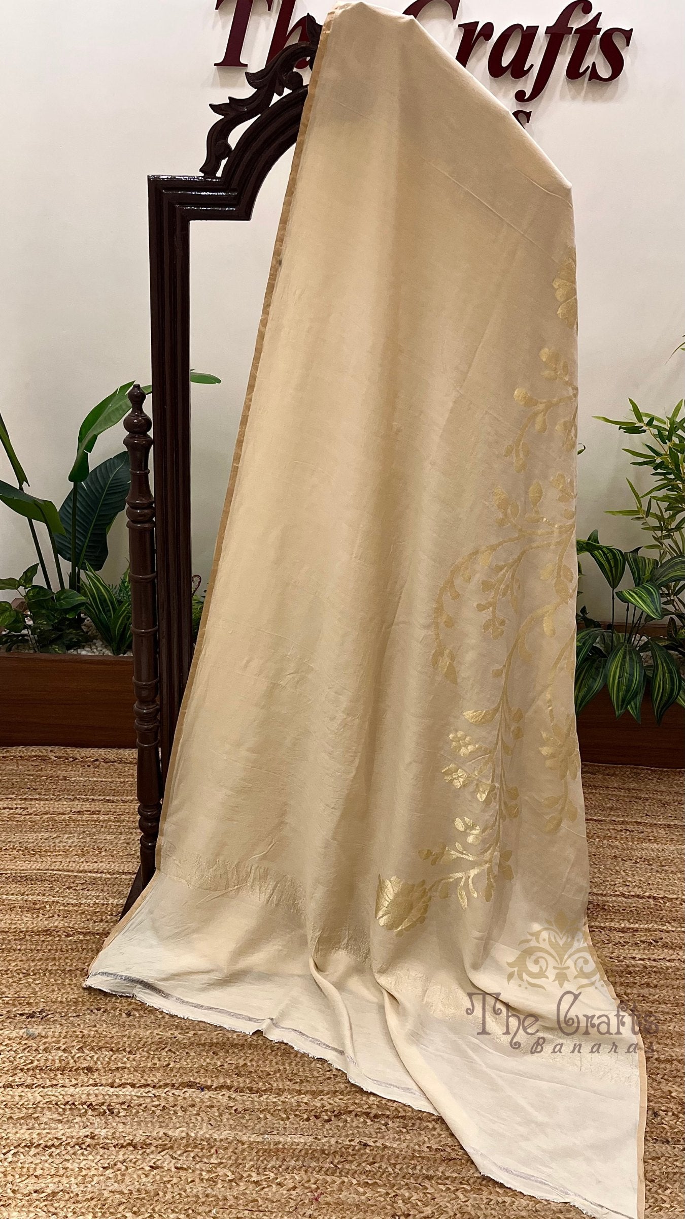 Pure Munga Silk Handloom Banarasi Saree