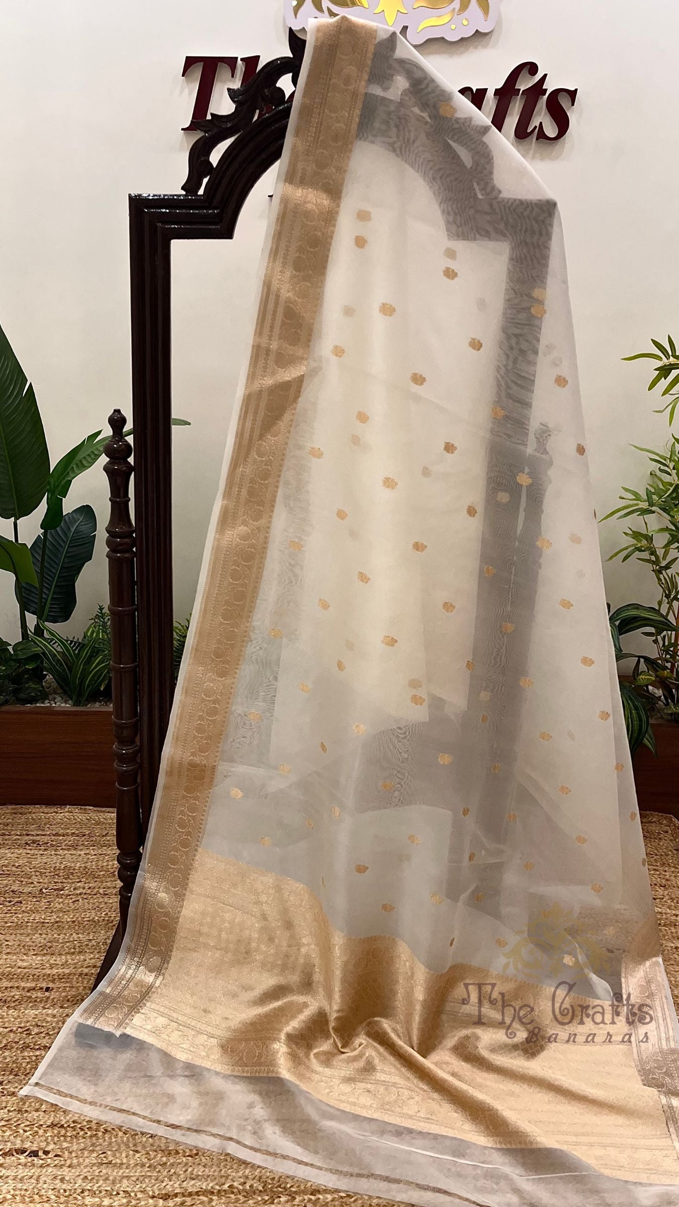 Pure Kora Silk Handloom Banarasi Saree