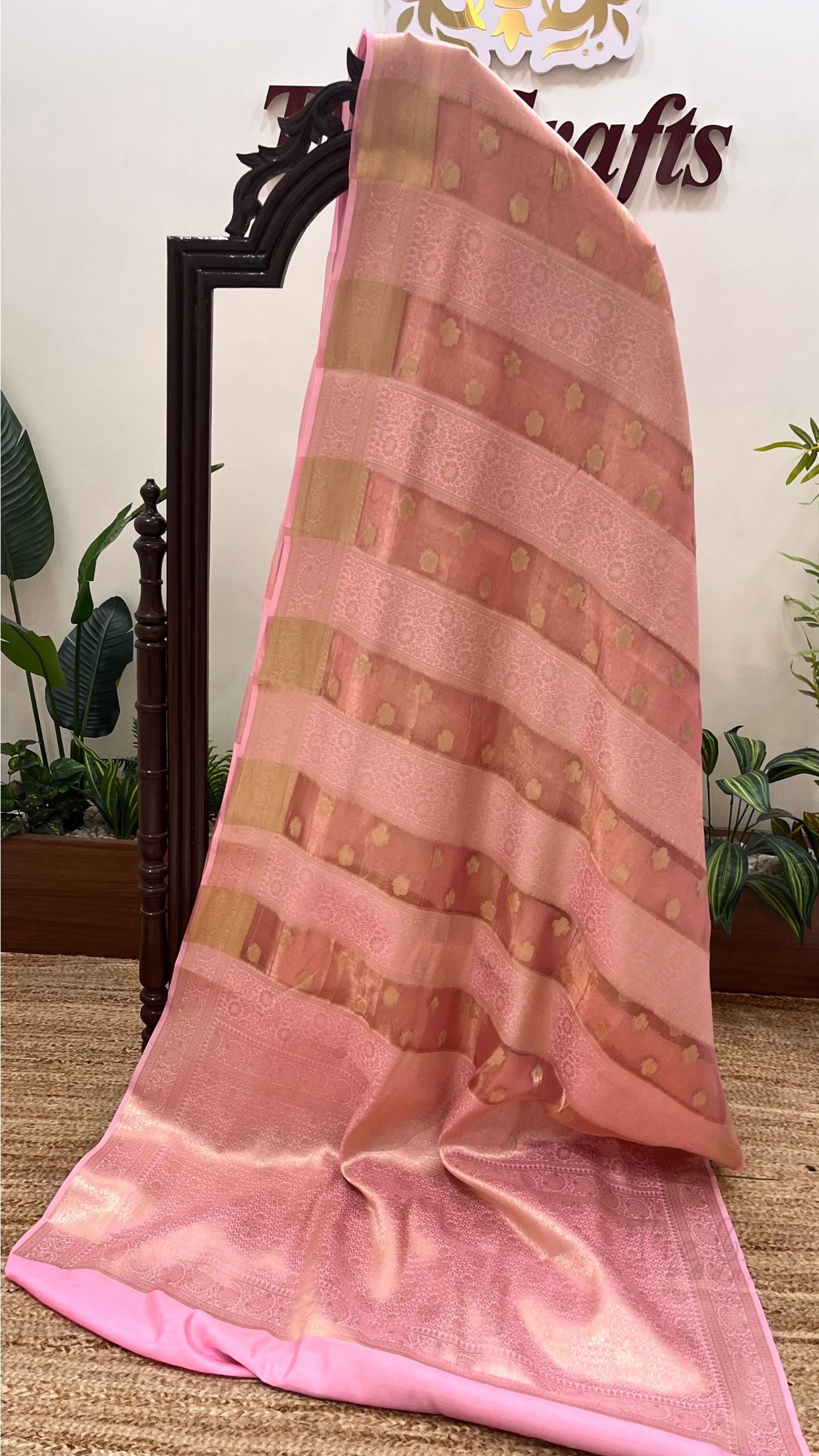 Pure Chiniya Tissue Silk Banarasi Saree