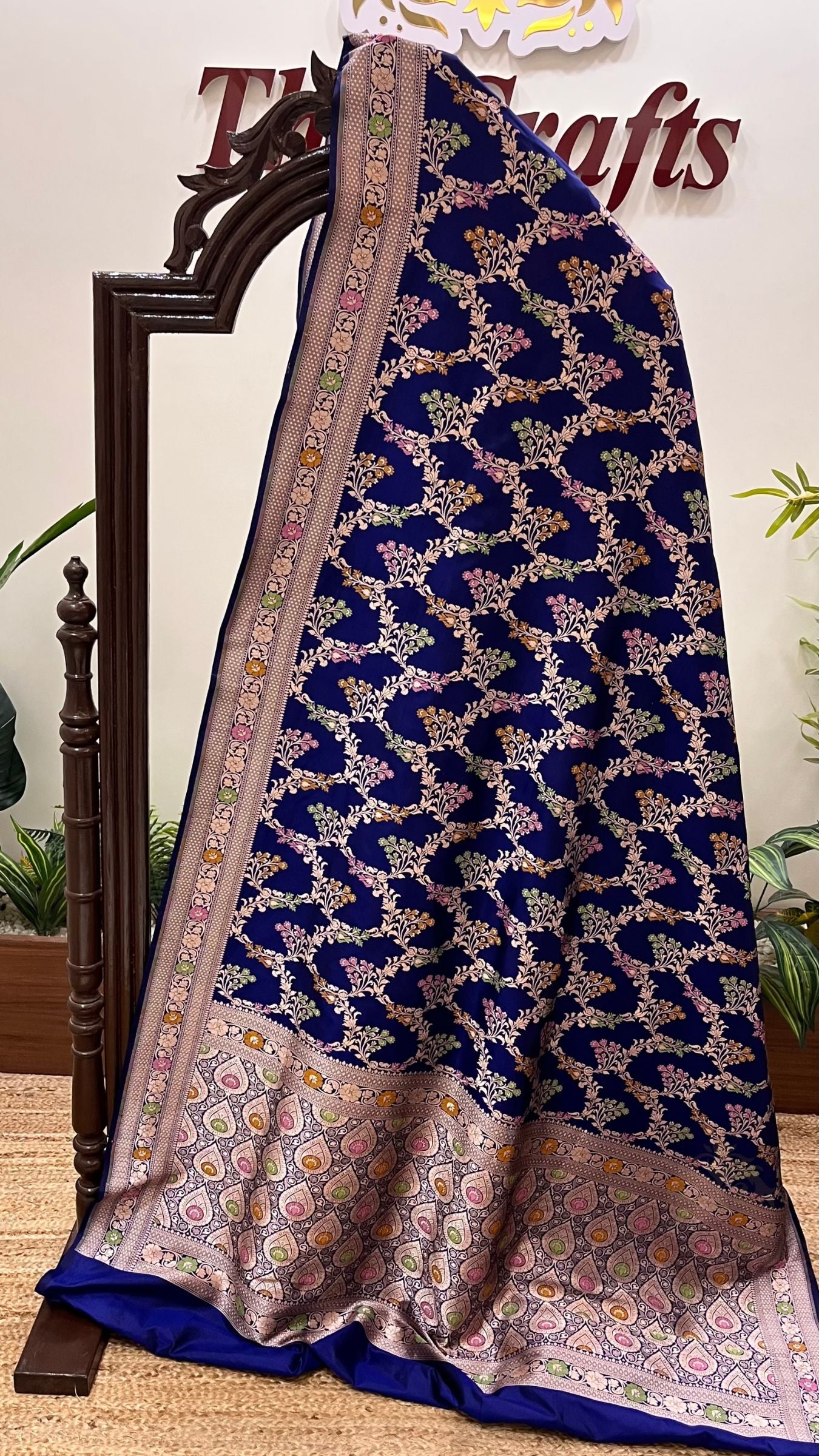 Pure Katan Silk Handloom Banarasi Saree - Jaal With Meenakari
