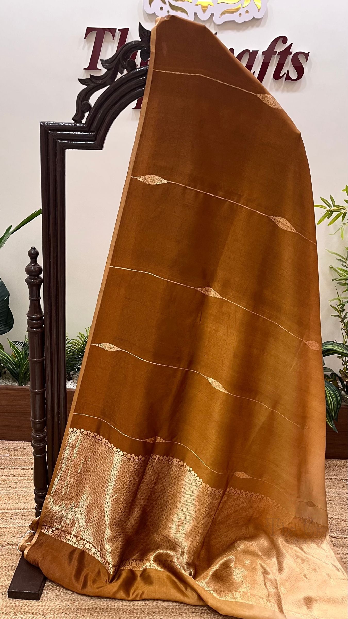 Pure Mango Silk Handloom Banarasi Saree
