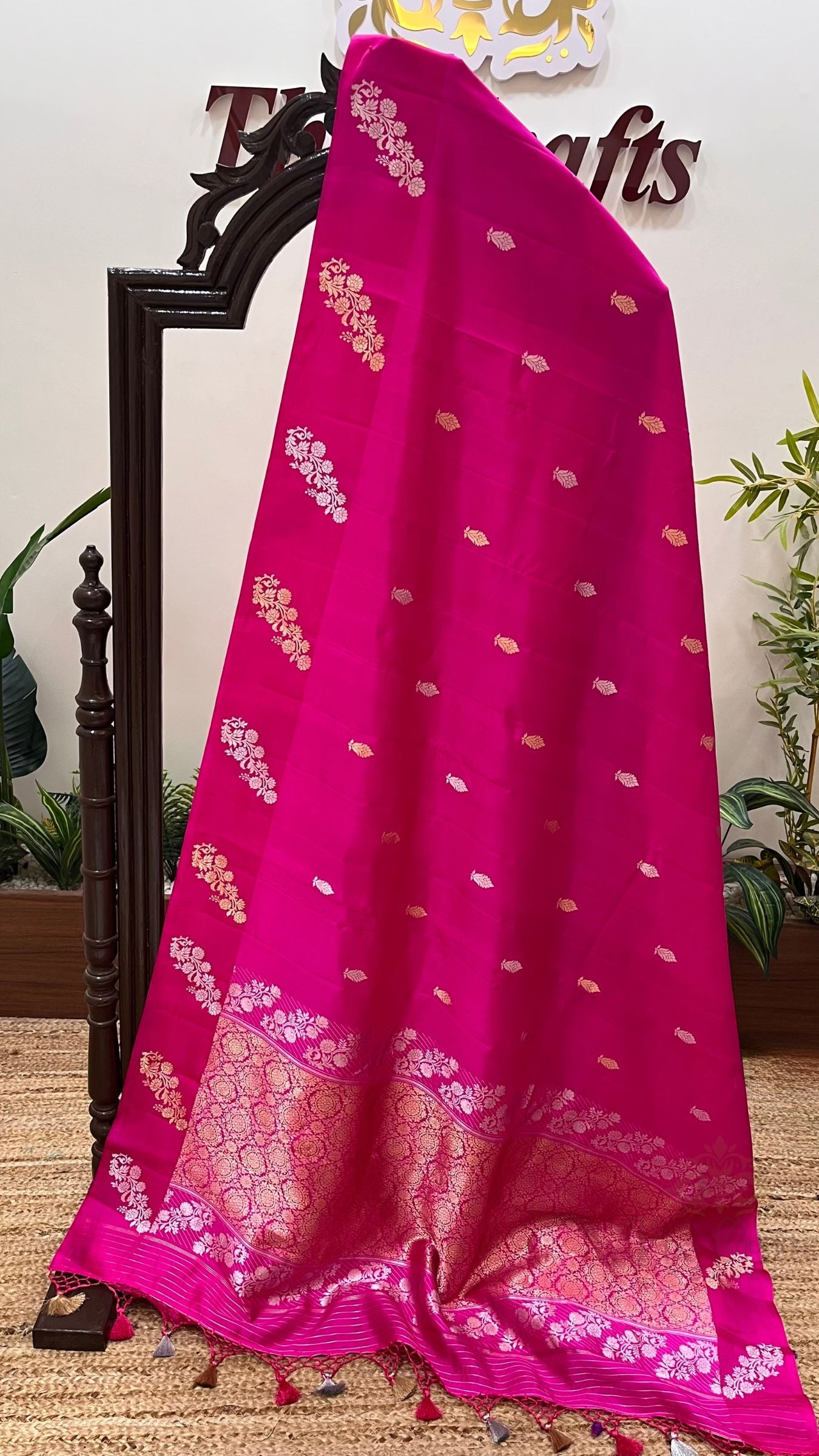 Pure  Mango Silk Handloom Banarasi Saree