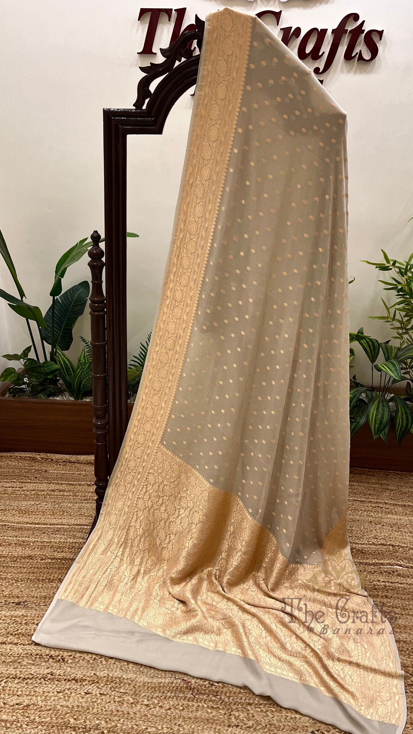 Khaddi Georgette Banarasi Saree - Gold Zari