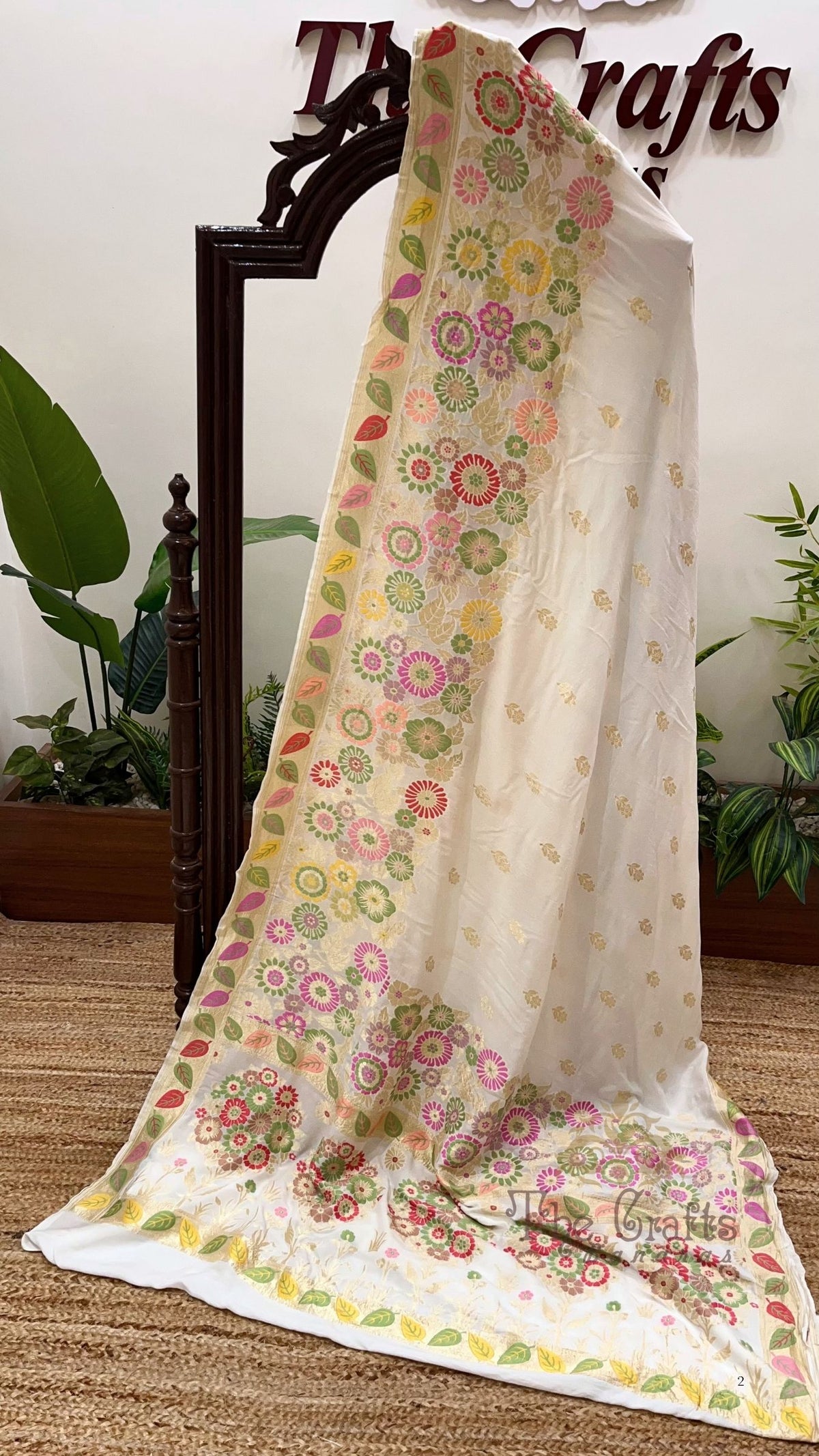 Pure Crepe Silk Handloom Banarasi Saree- Tilfi