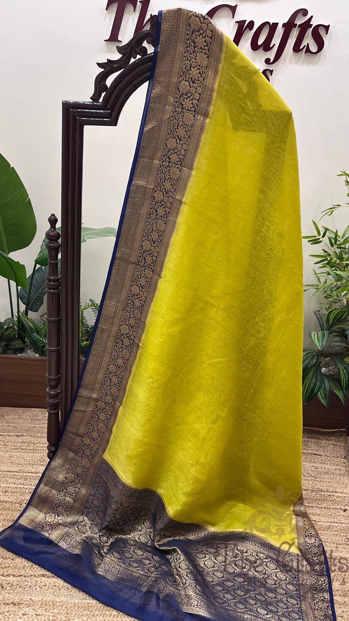 Pure Linen Banarasi Saree
