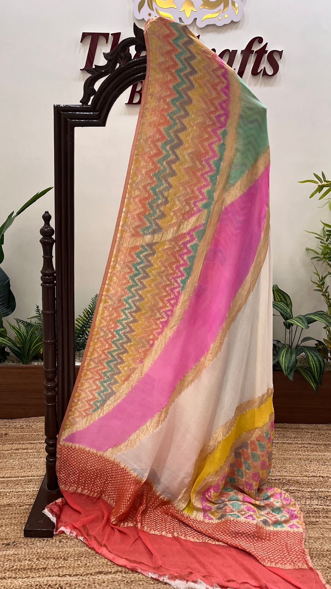 Rangkat Khaddi Georgette Handloom Banarasi Saree