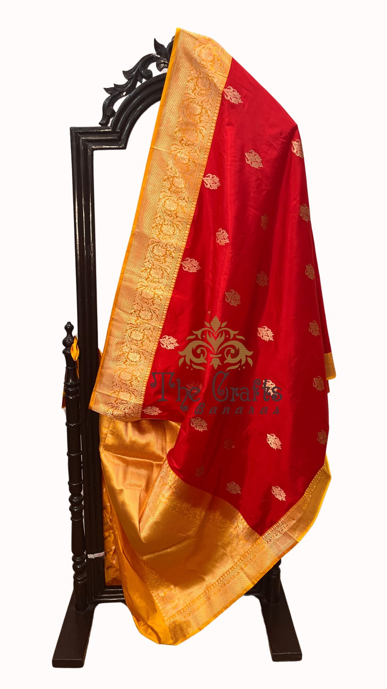 Pure Katan Silk Handloom Banarasi Saree - Kadhua Buti