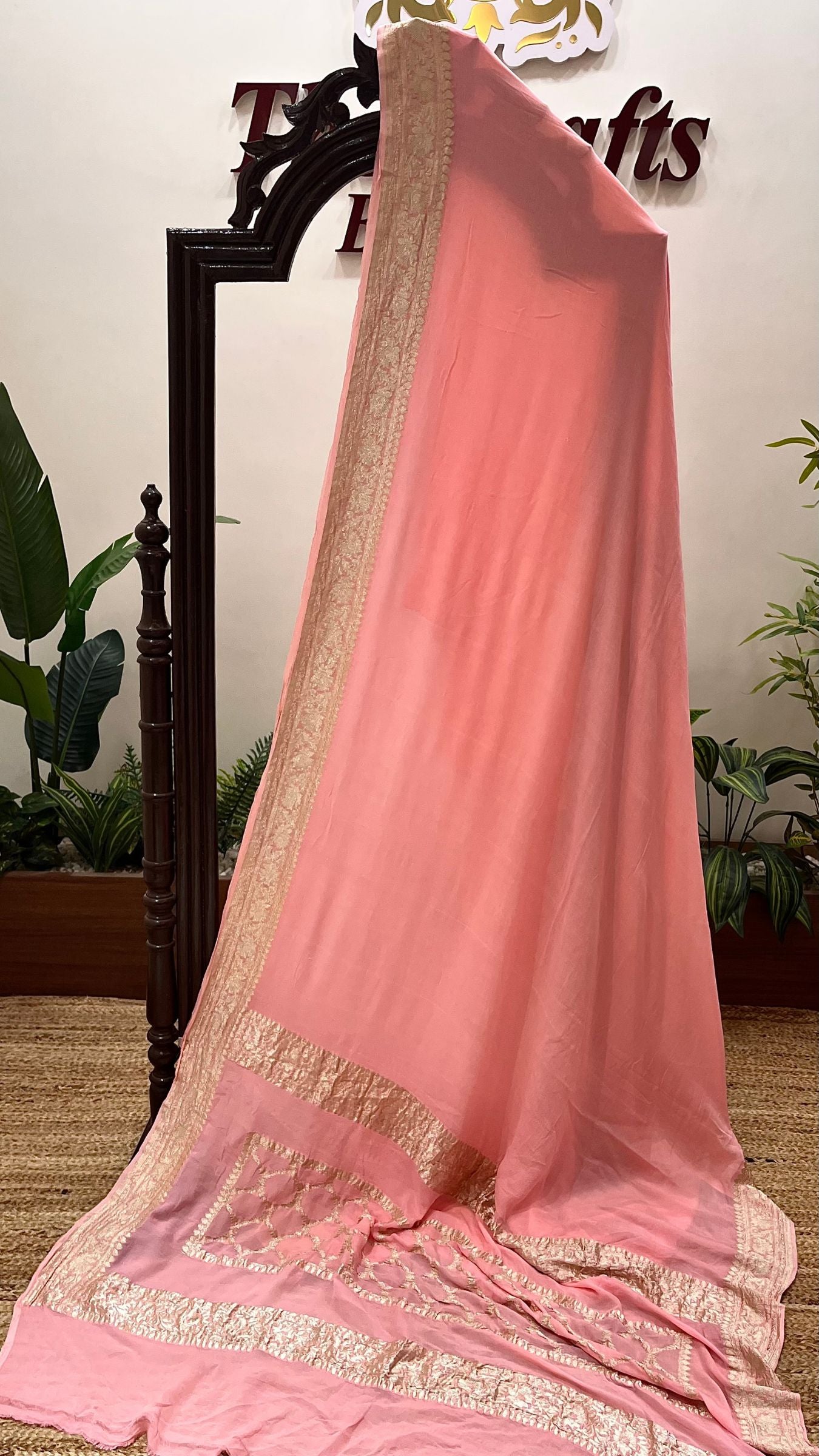 Khaddi Georgette Handloom Banarasi Saree