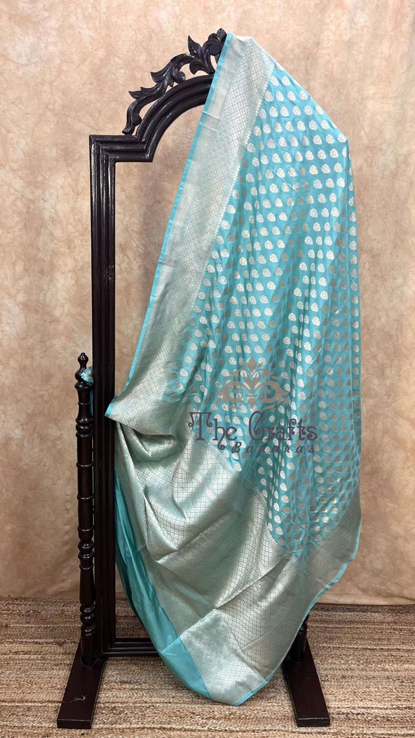 Pure Katan Silk Handloom Banarasi Saree - Jaal work