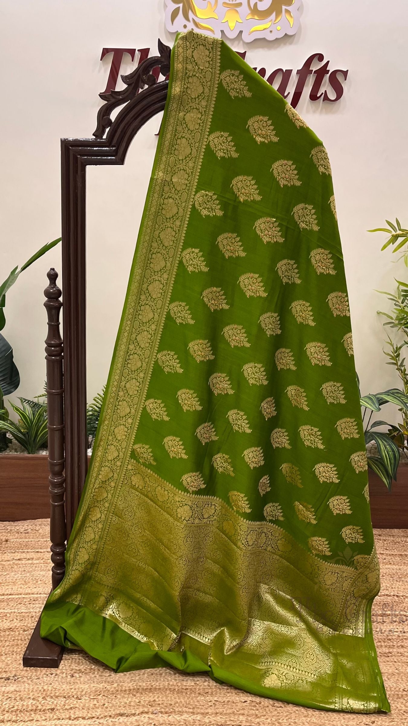Pure Chiniya Silk Banarasi Saree