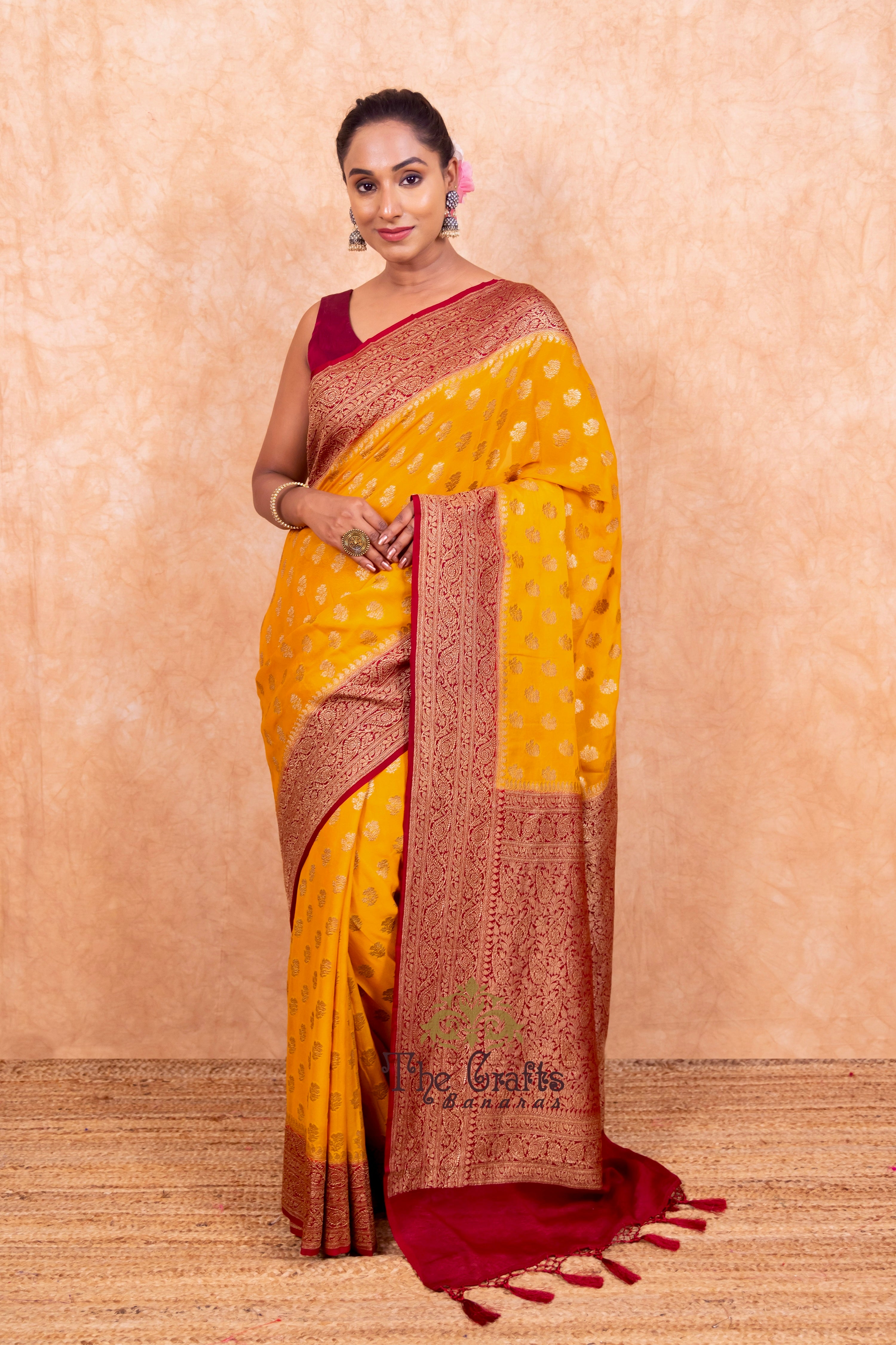 Khaddi Georgette Banarasi Saree - Antique Zari