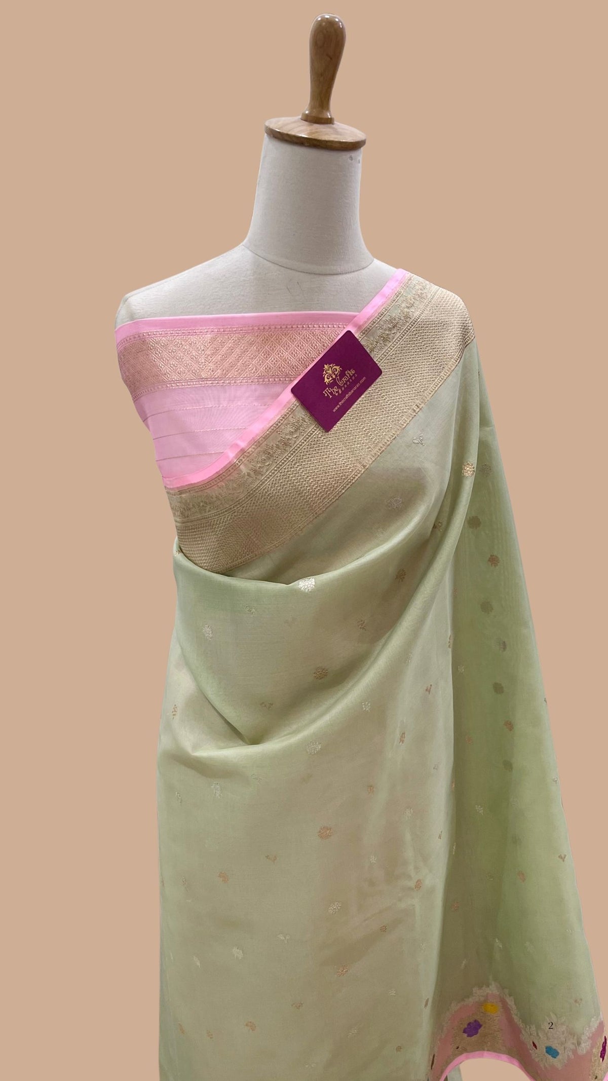 Pure Kora Silk Handloom Banarasi Saree - Kadhua Sona Rupa Buti with Meenakari Border