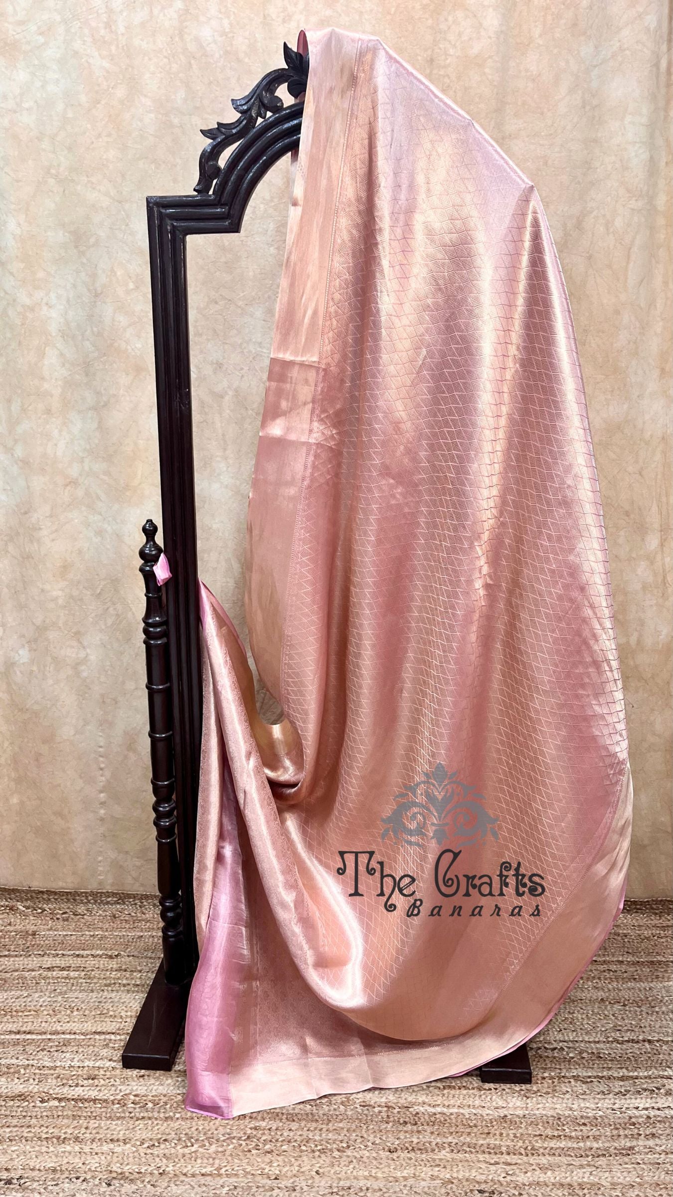 Pure Tissue Brocade Banarasi Saree