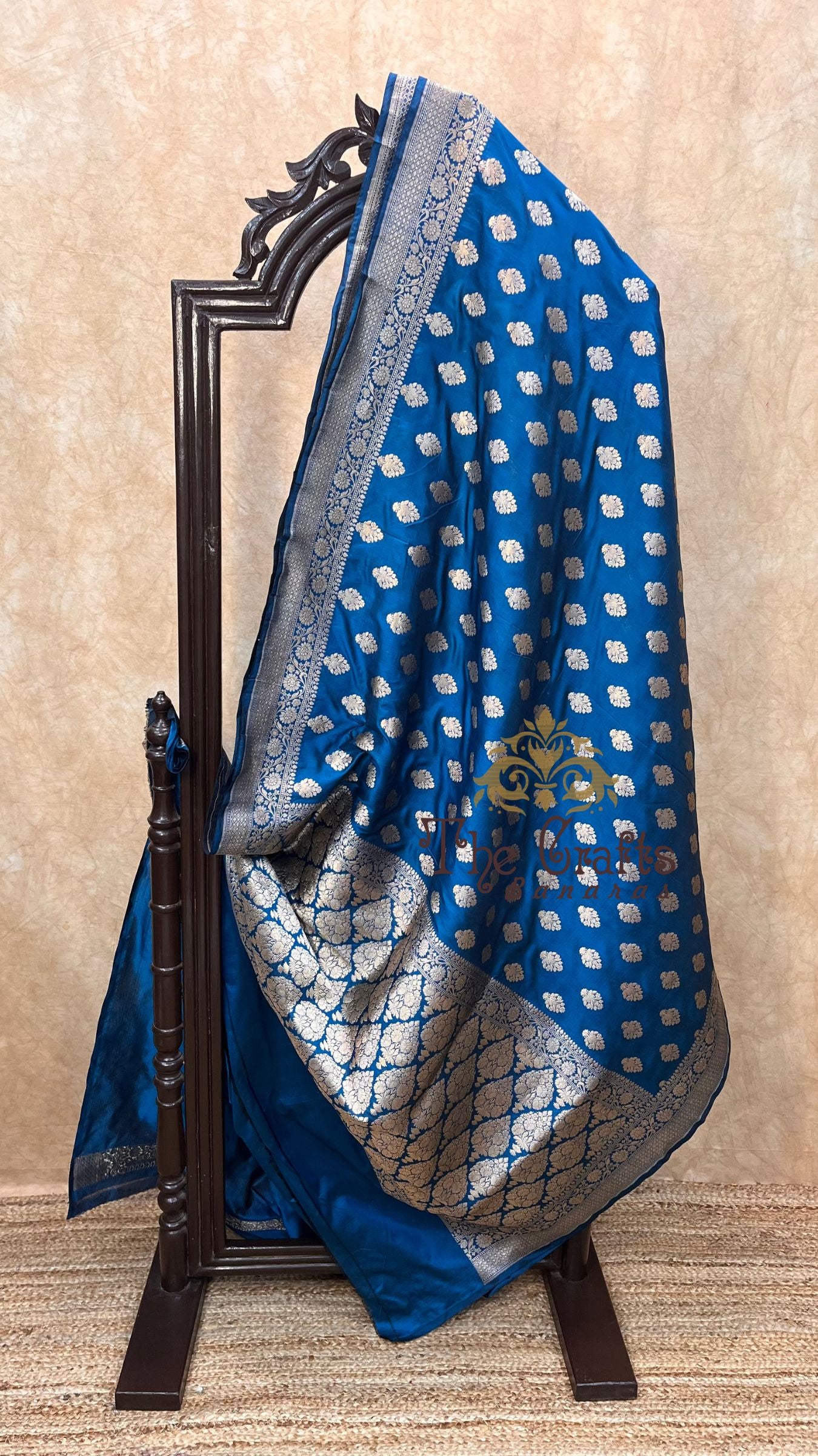 Pure Katan Silk Handloom Banarasi Saree - Jaal work