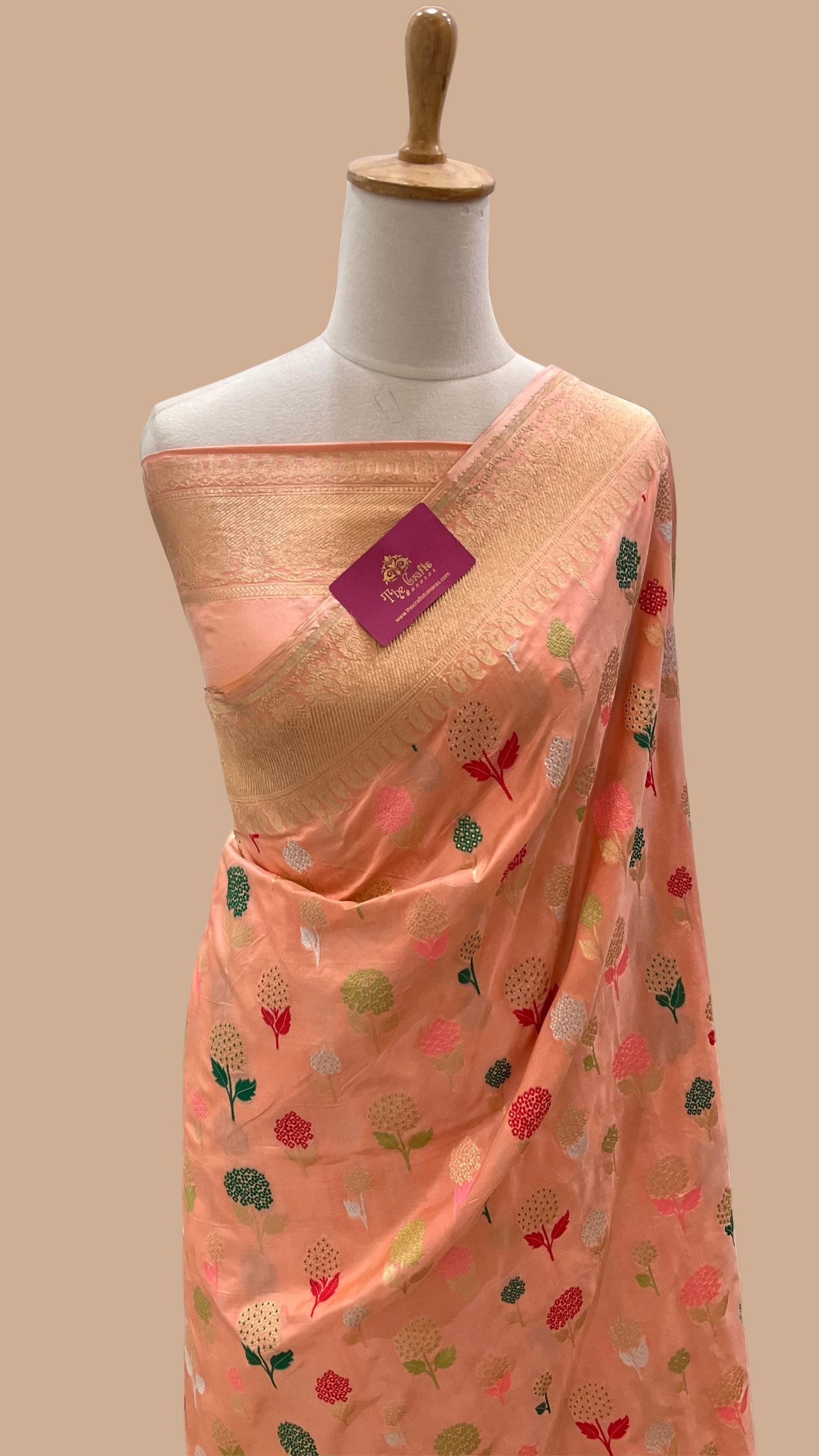Pure Katan Silk Handloom Banarasi Saree - with Meenakari Jaal Work