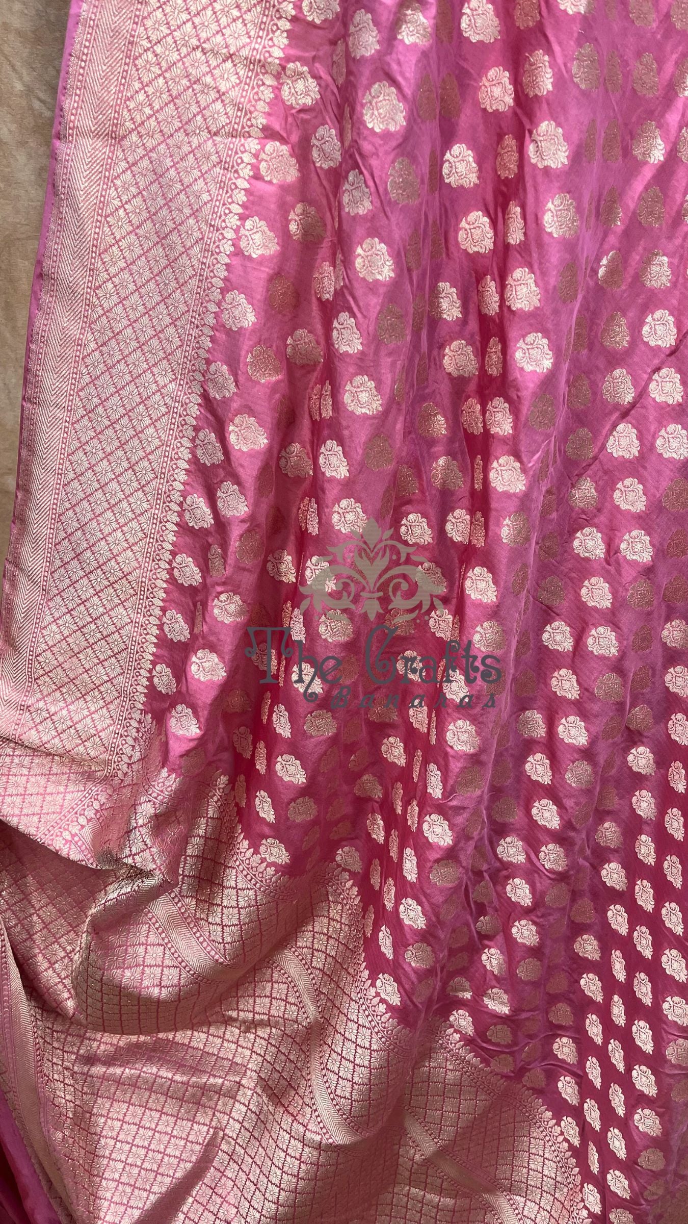 Pure Katan Silk Handloom Banarasi Saree - Jaal work