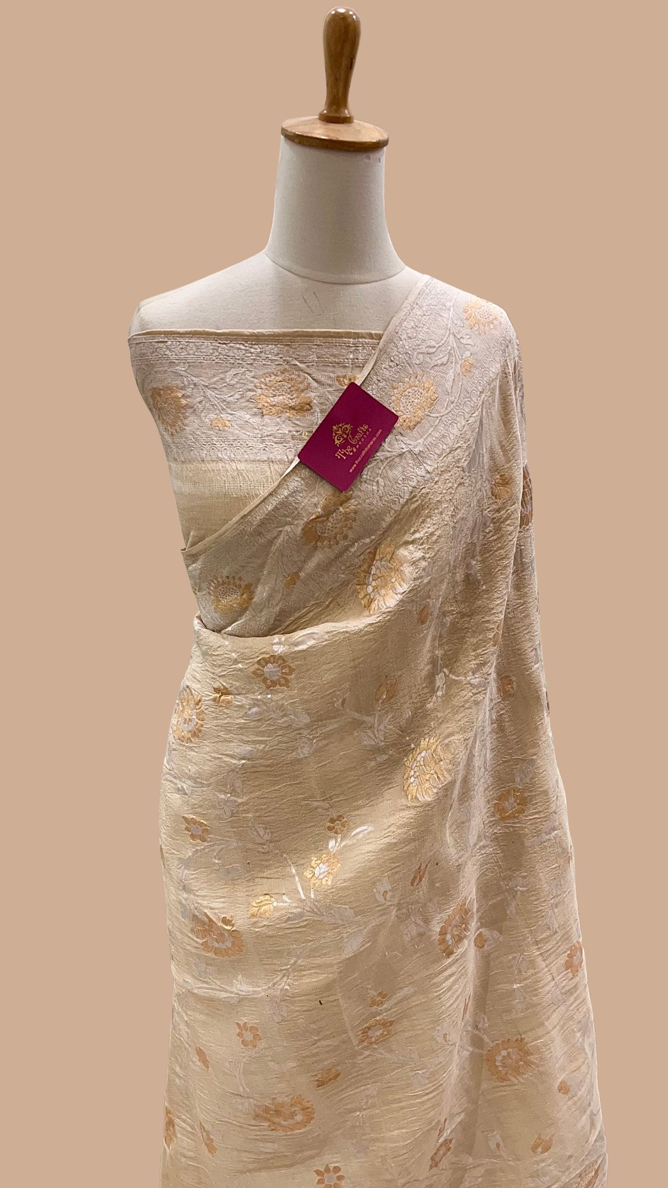 Tussar Georgette Handloom Banarasi Saree - Jaal with Meenakari
