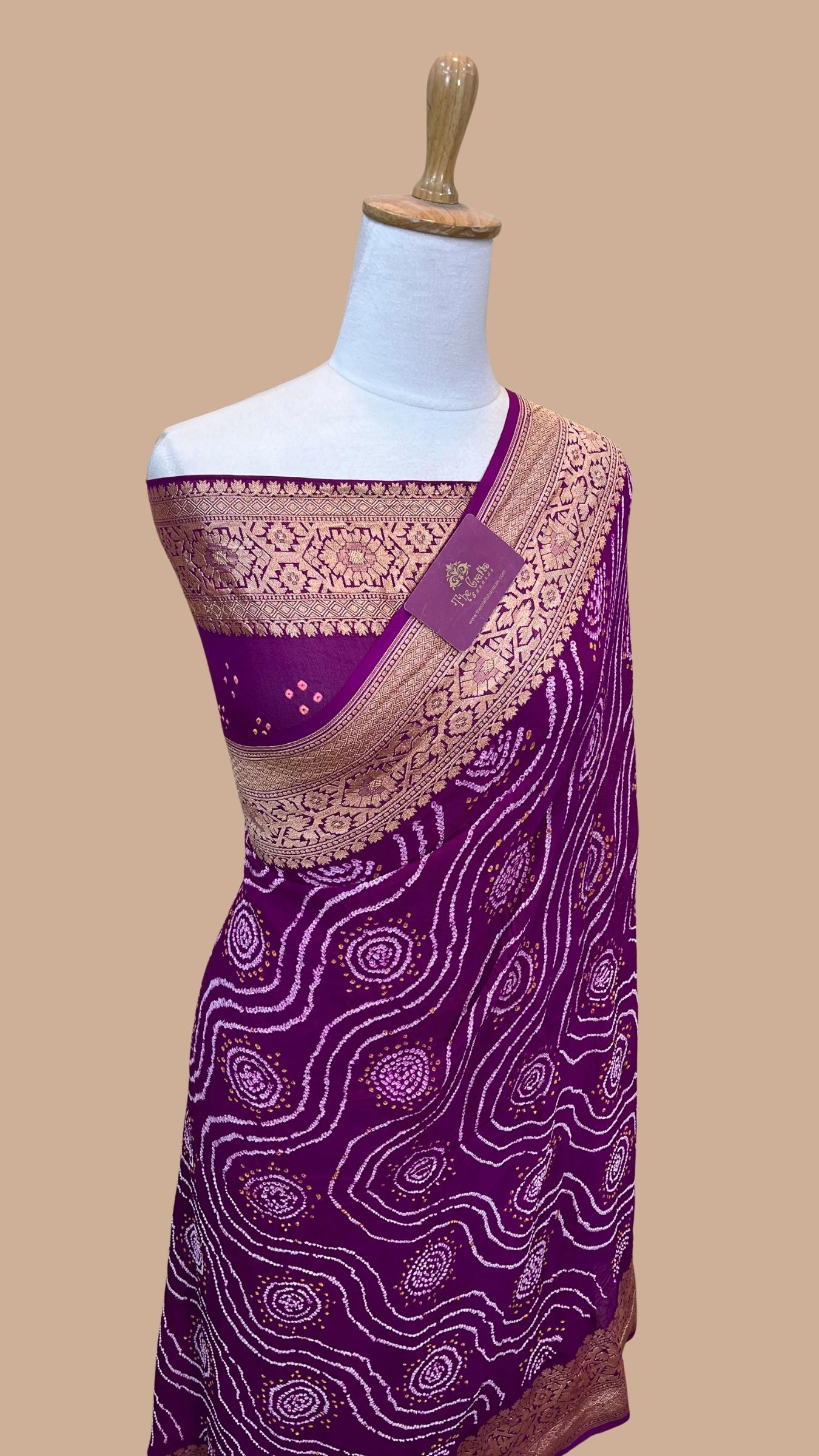 Pure Georgette Banarasi Handloom Bandhej Saree