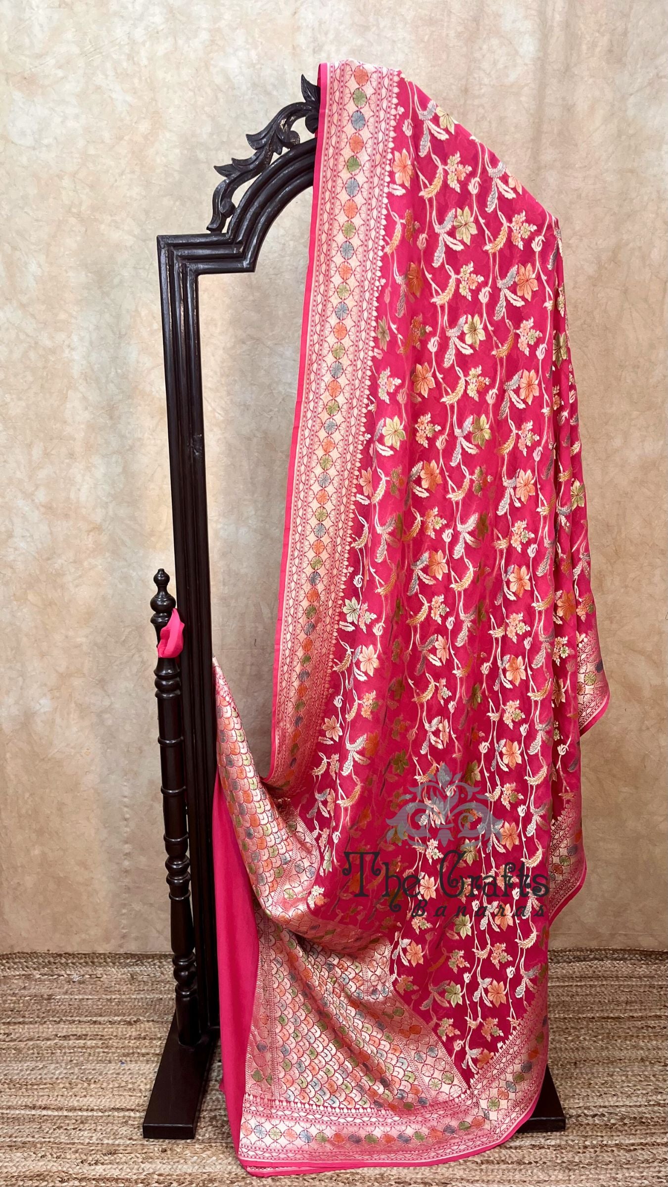 Khaddi Georgette Handloom Banarasi Saree