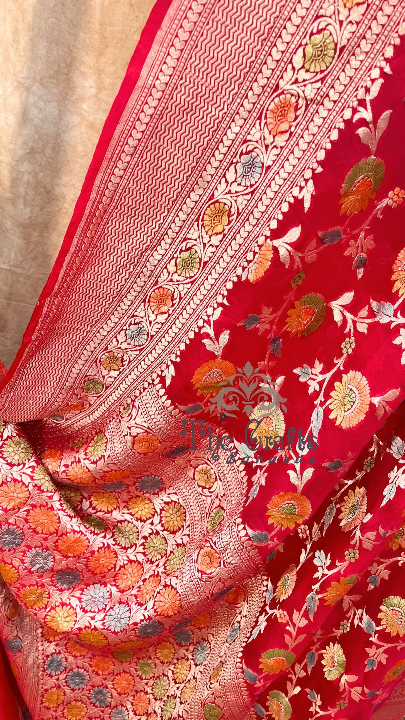 Khaddi Georgette Handloom Banarasi Saree - Water Zari