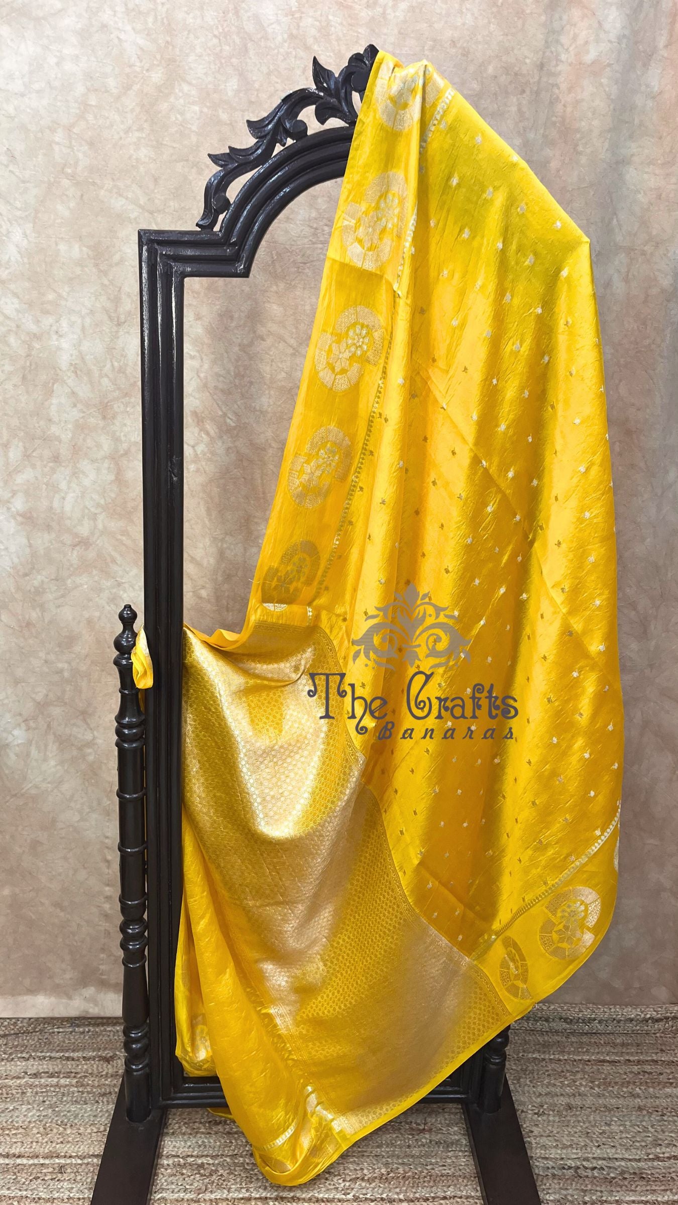 Pure Raw Mango Silk Handloom Banarasi Saree