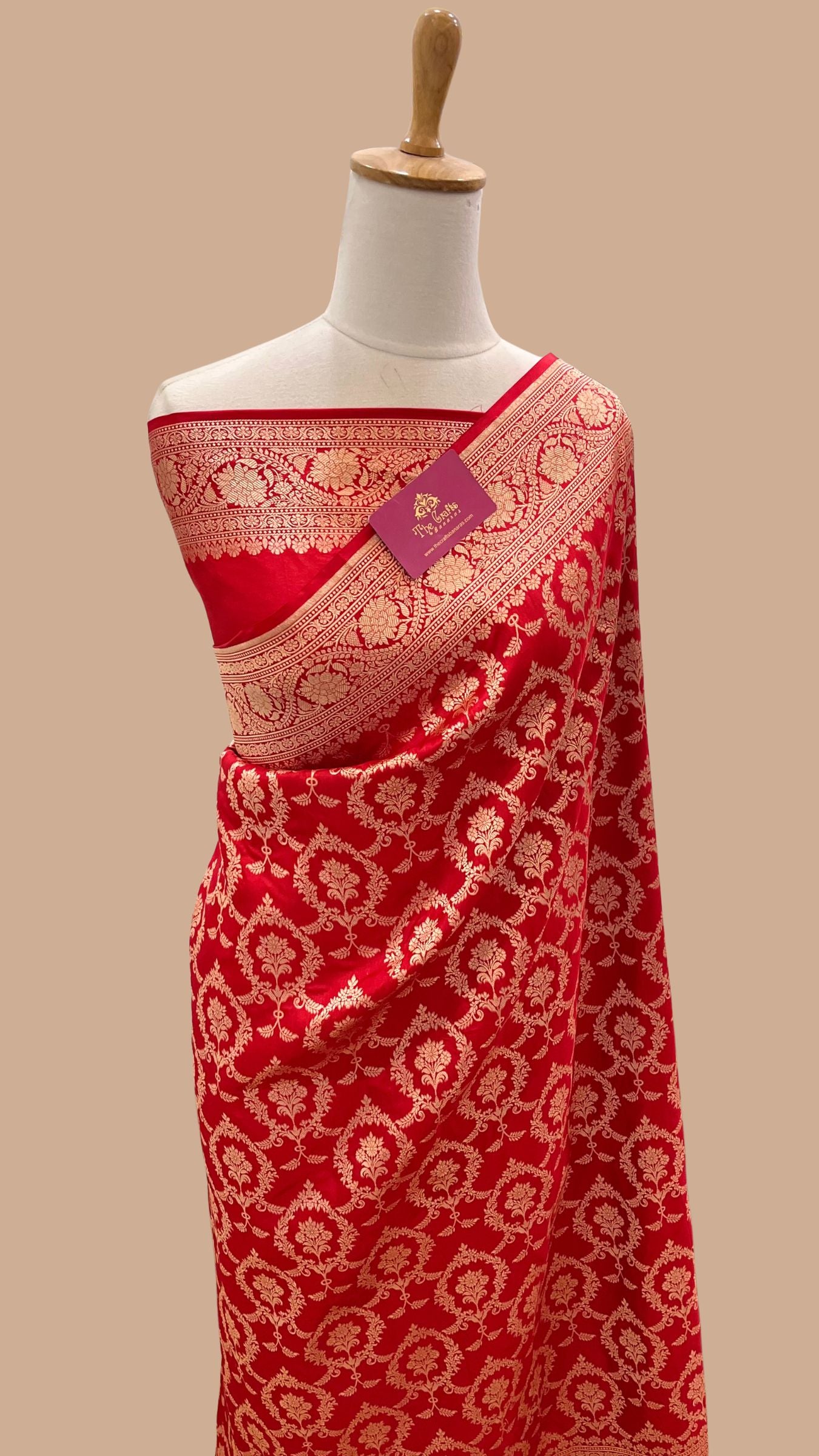 Pure Katan Silk Handloom Banarasi Saree - Jaal work