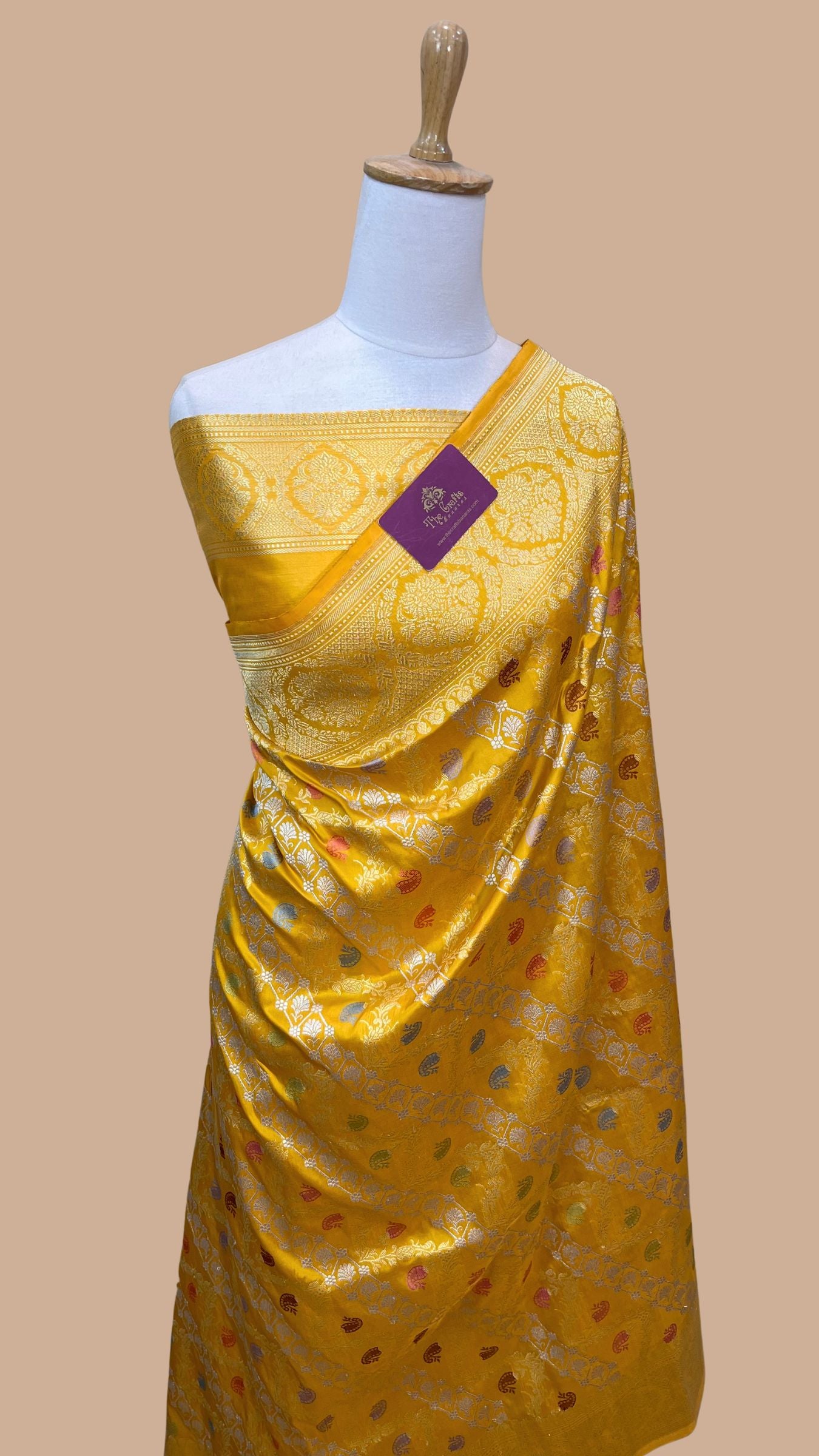 Pure Katan Silk Handloom Banarasi Saree - All Over Kadiyal Jaal Work