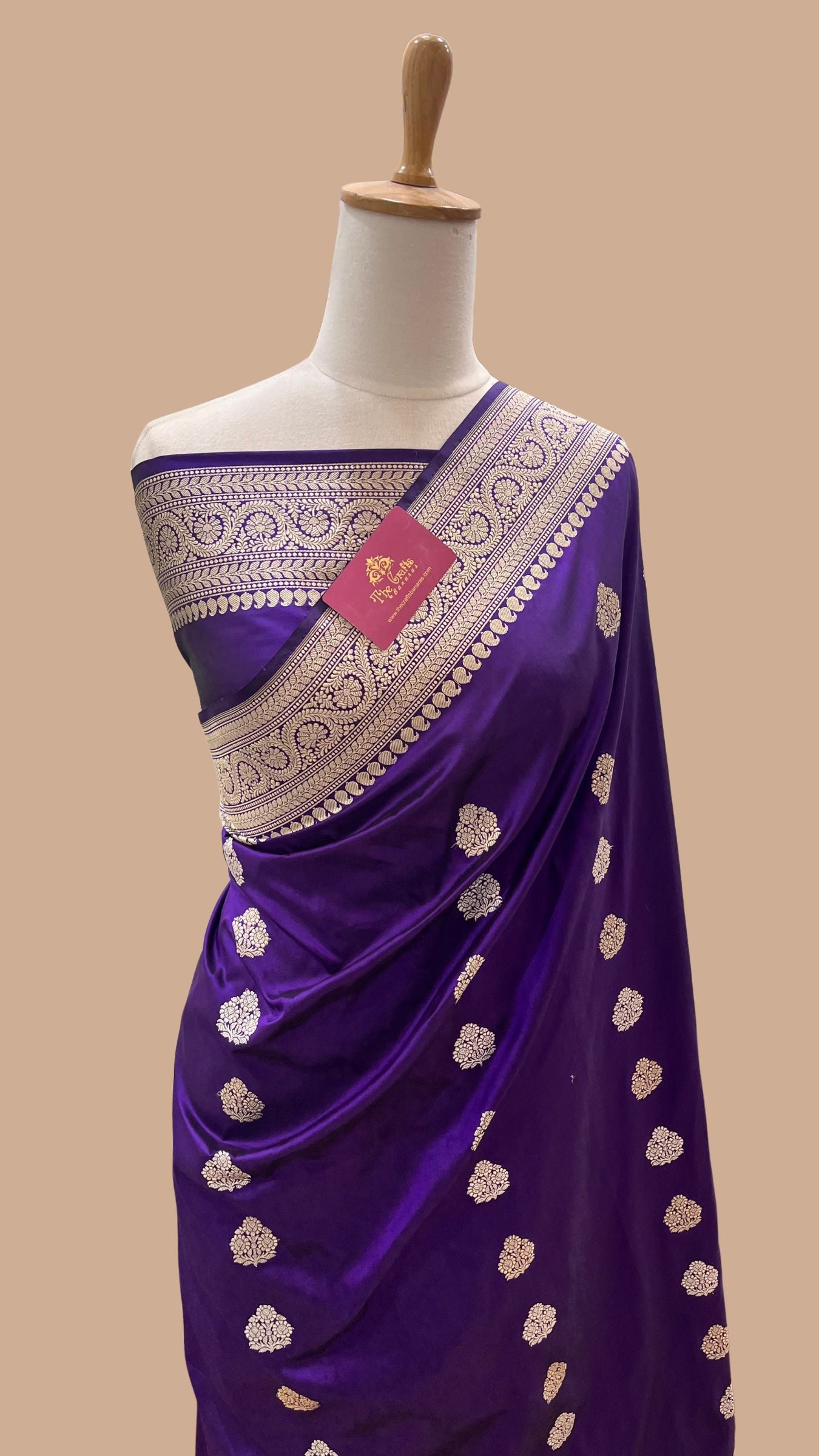 Pure Katan Silk Handloom Banarasi Saree - with Sona Rupa kadhua motifs