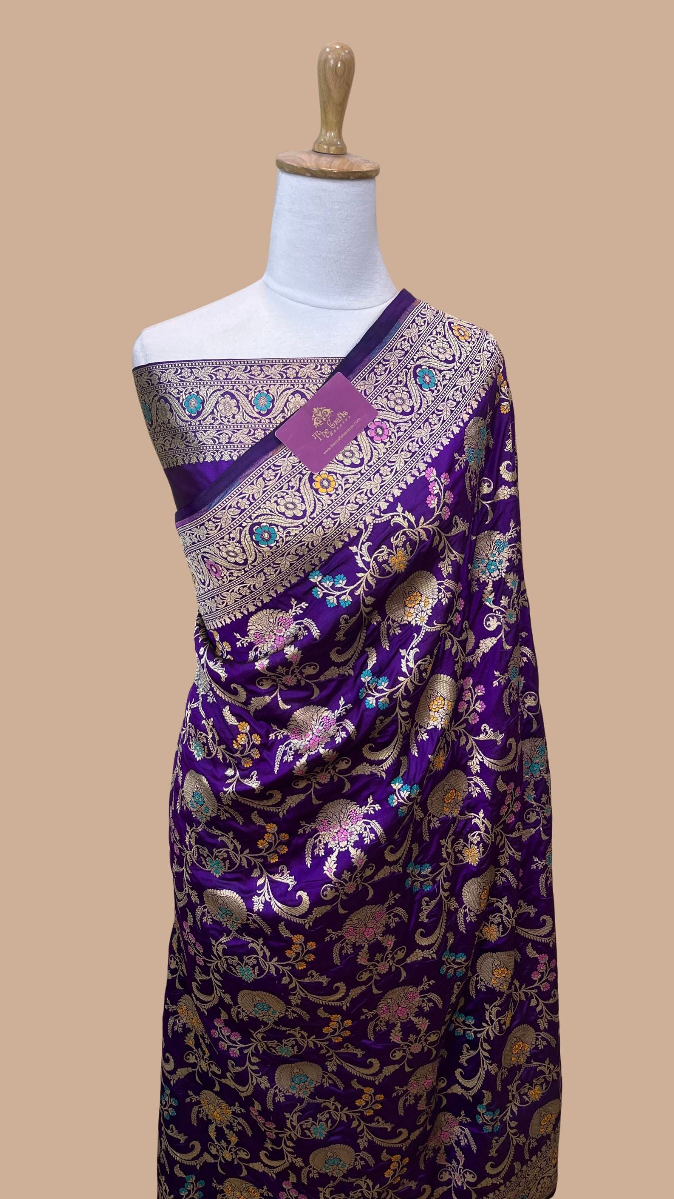 Pure Katan Silk Handloom Banarasi Saree - Jaal With Meenakari