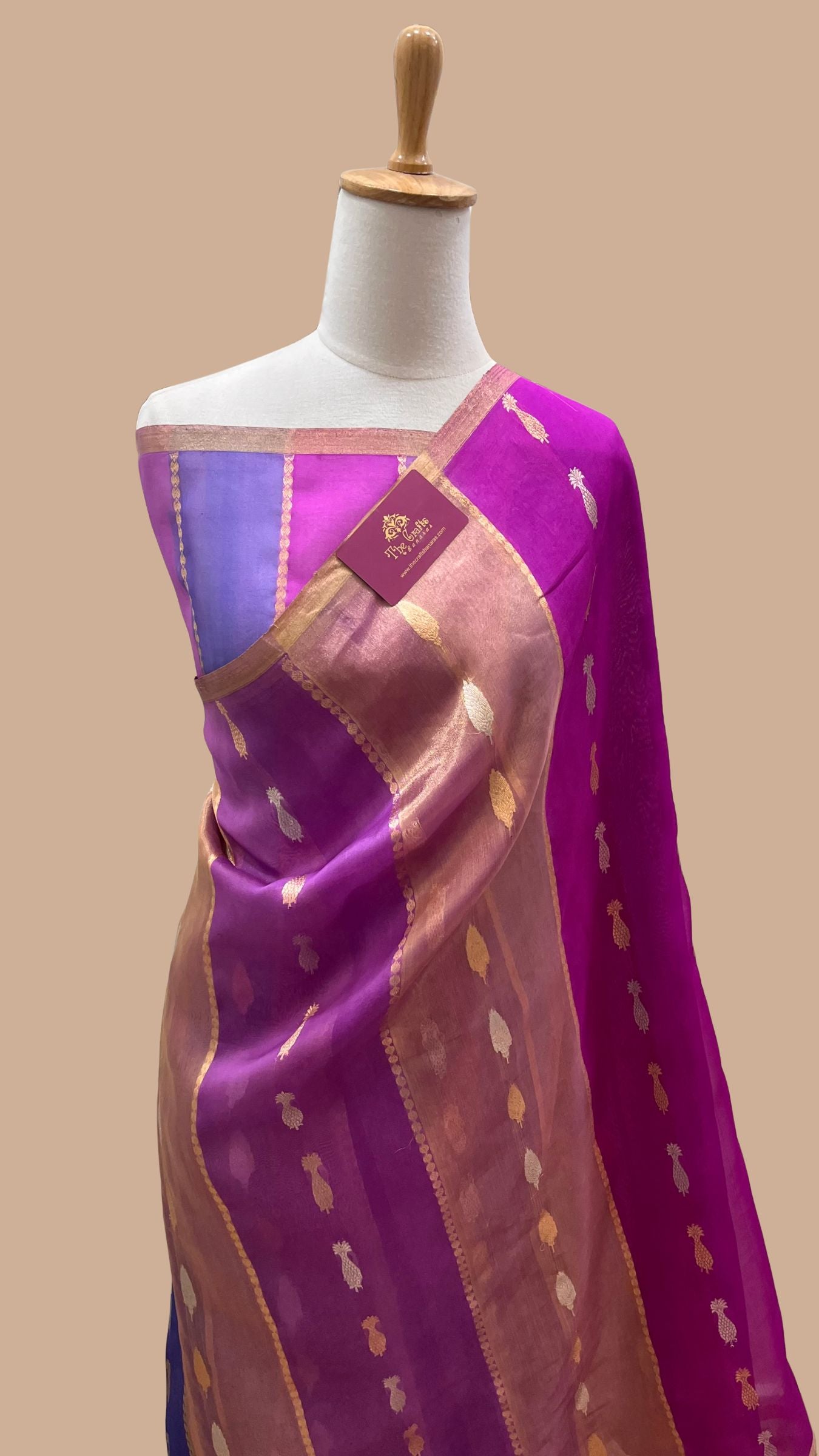 Rangkat Pure Kora Tissue Silk Handloom Banarasi Saree- Kadhua Motifs