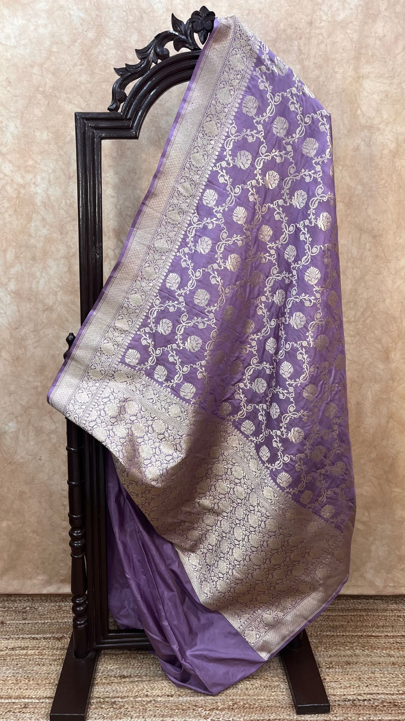 Pure Katan Silk Handloom Banarasi Saree - Jaal work