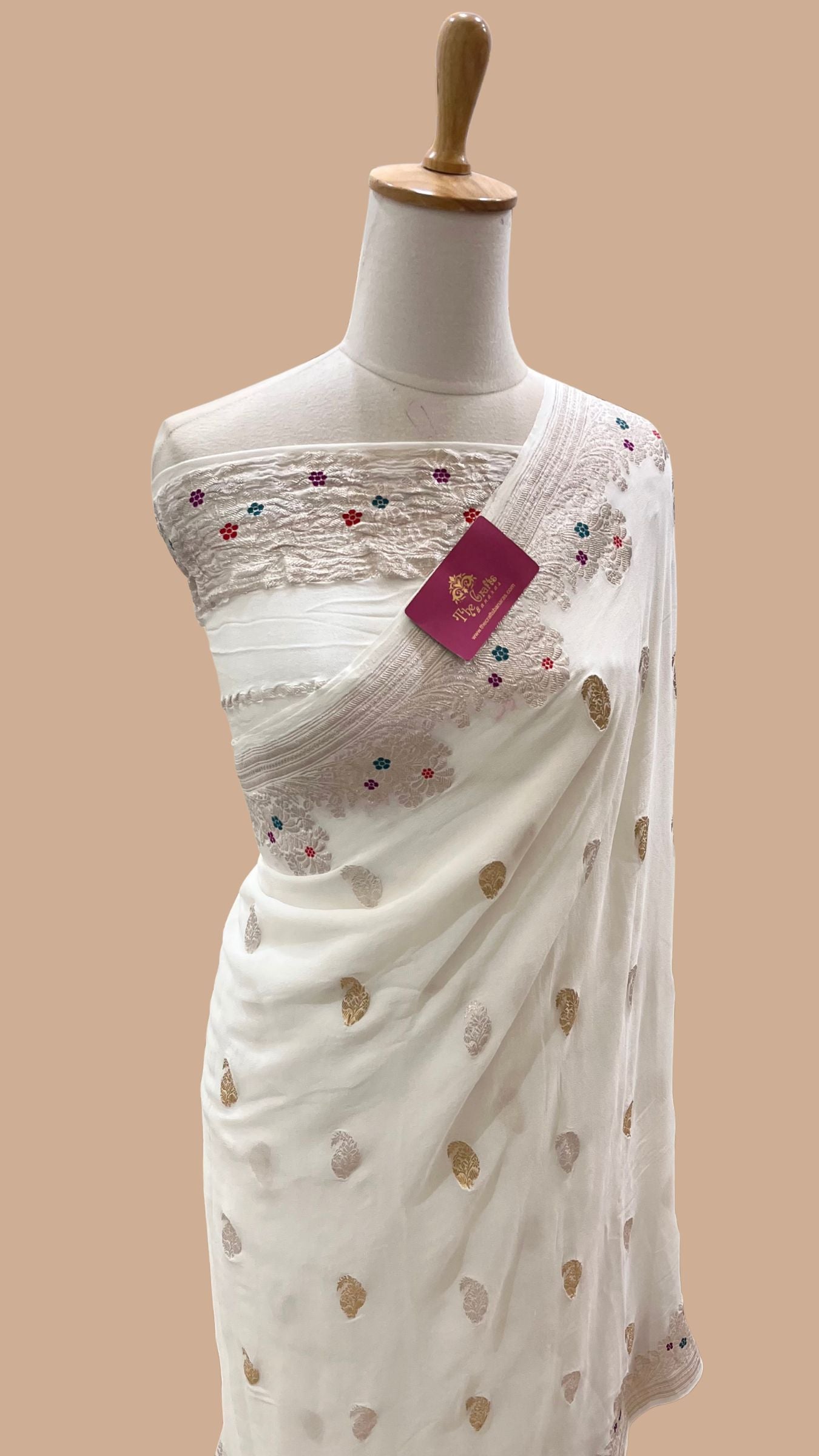Pure Khaddi Georgette Handloom Banarasi Saree - With Kadhua Meenakari Work