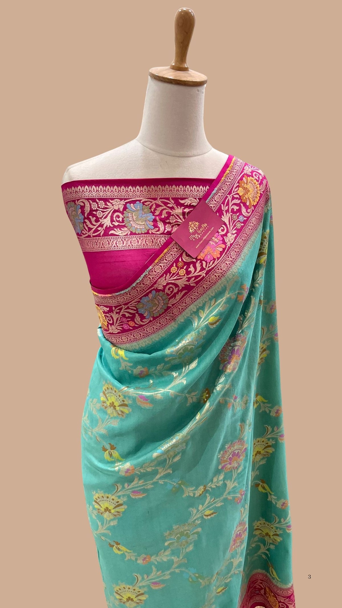 Tussar Georgette Handloom Banarasi Saree - Jaal with Meenakari
