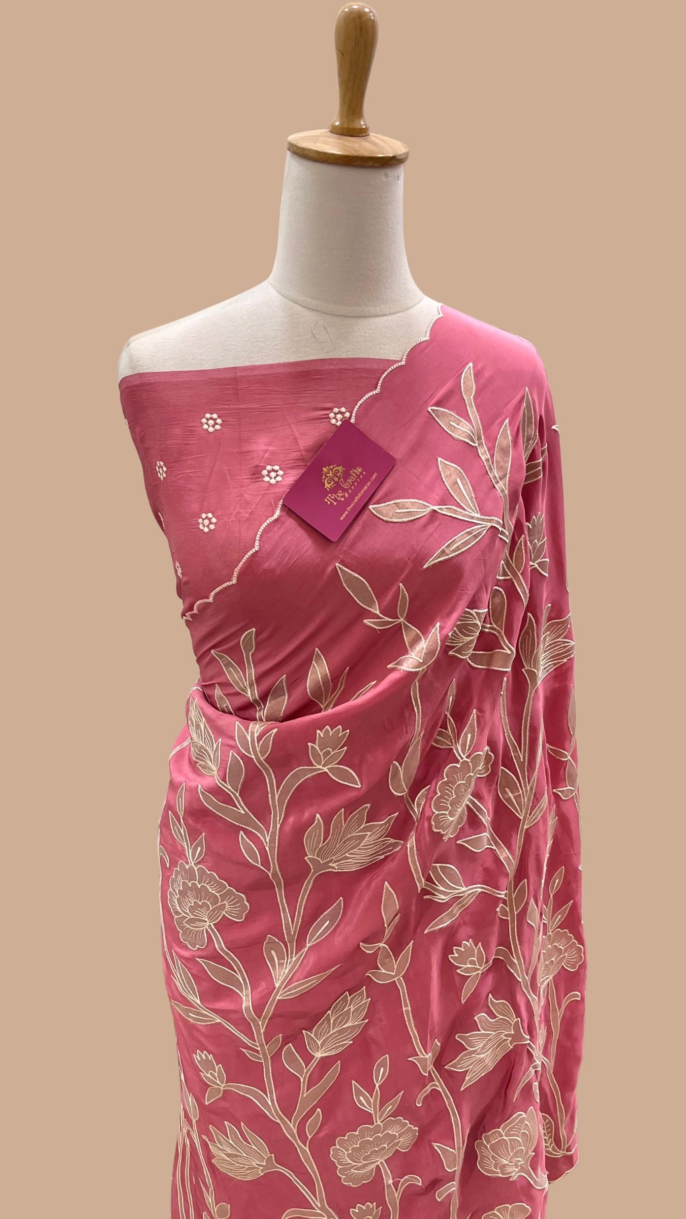 Pure Crepe Silk Banarasi Saree - Floral Appliqué Work