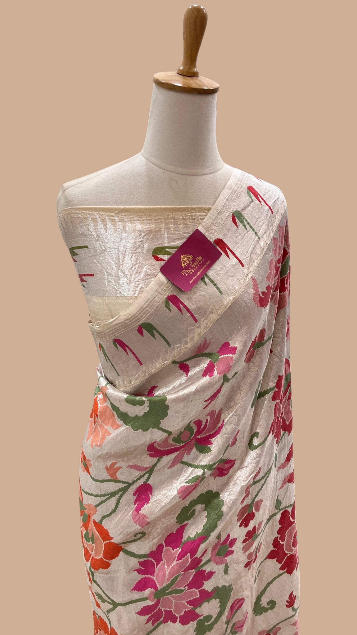 Tussar Georgette Handloom Banarasi Saree - Meenakari Floral Brocade