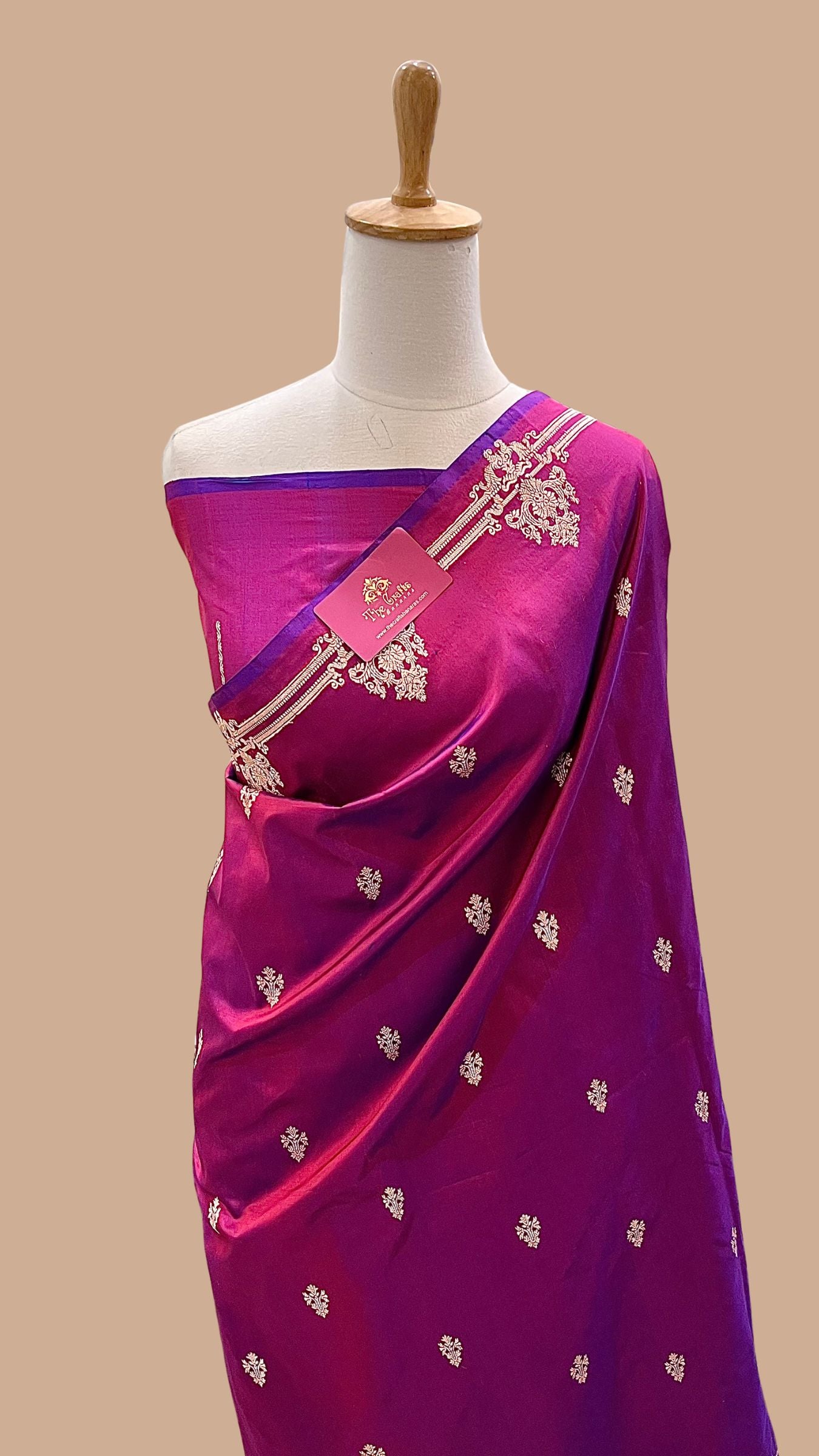 Pure Katan Silk Handloom Banarasi Saree - Kadhua Motifs